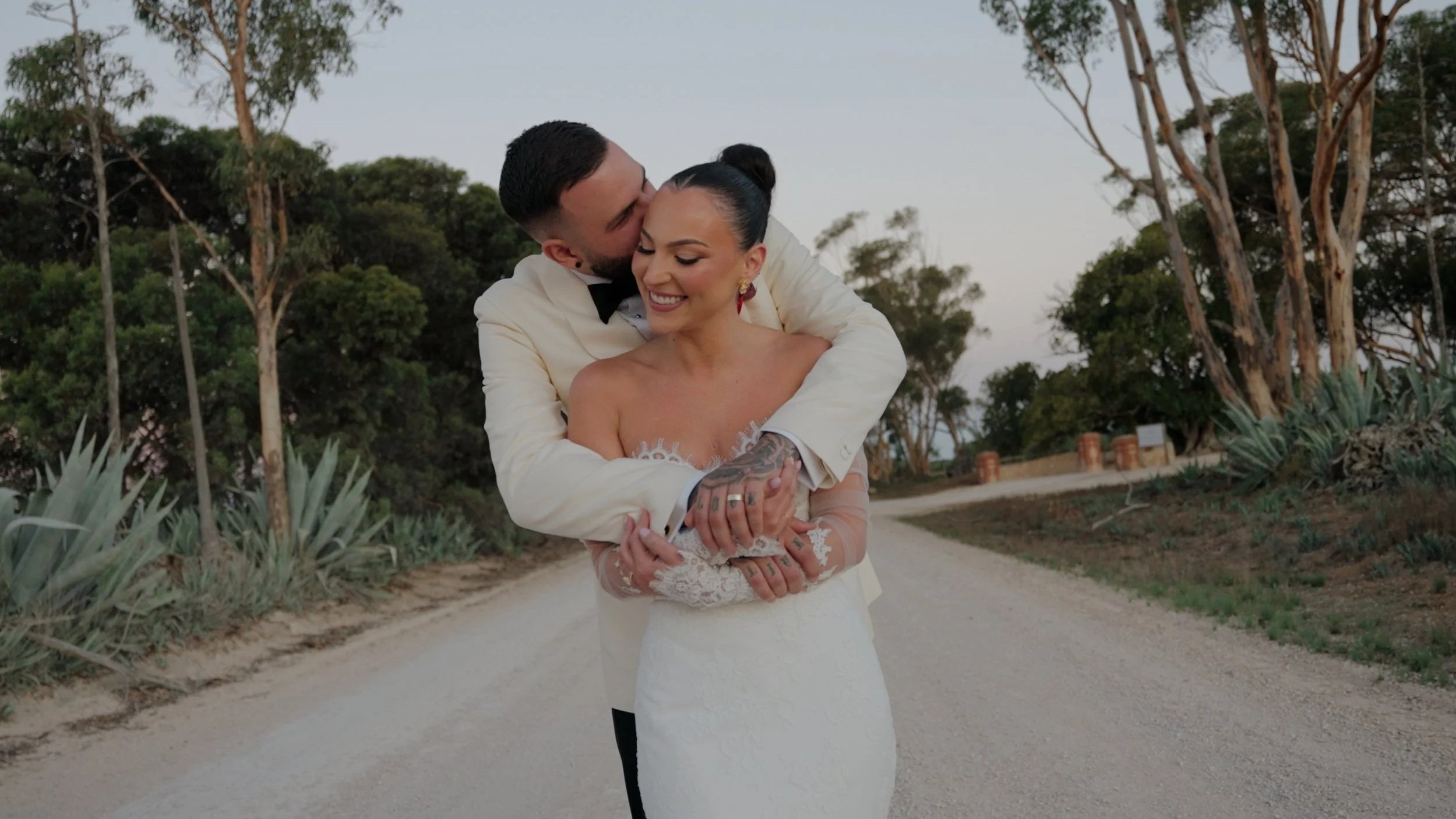 Teaser Film_01_00_00_18.jpg