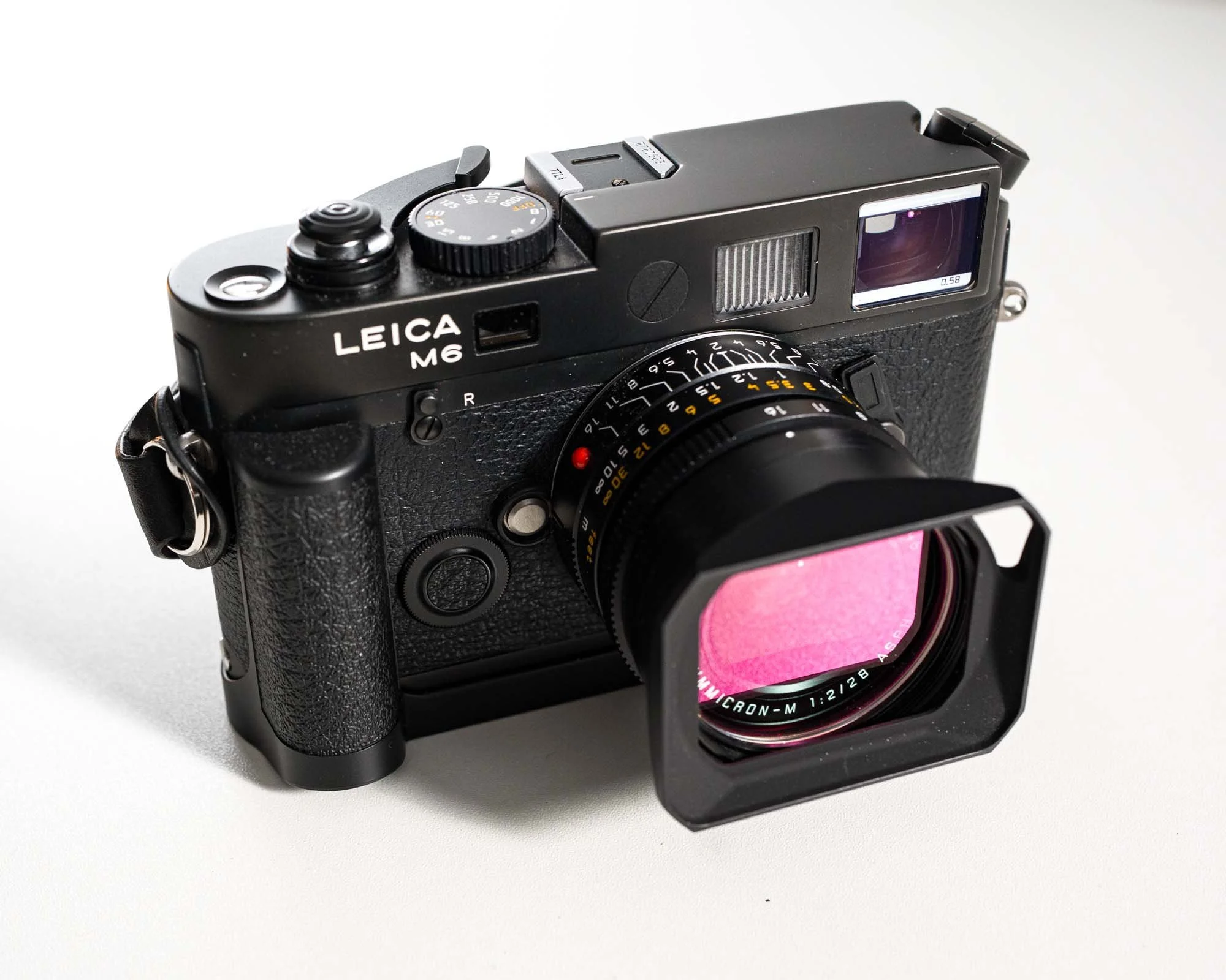 Leica M6 Review: Best 35mm Film Camera