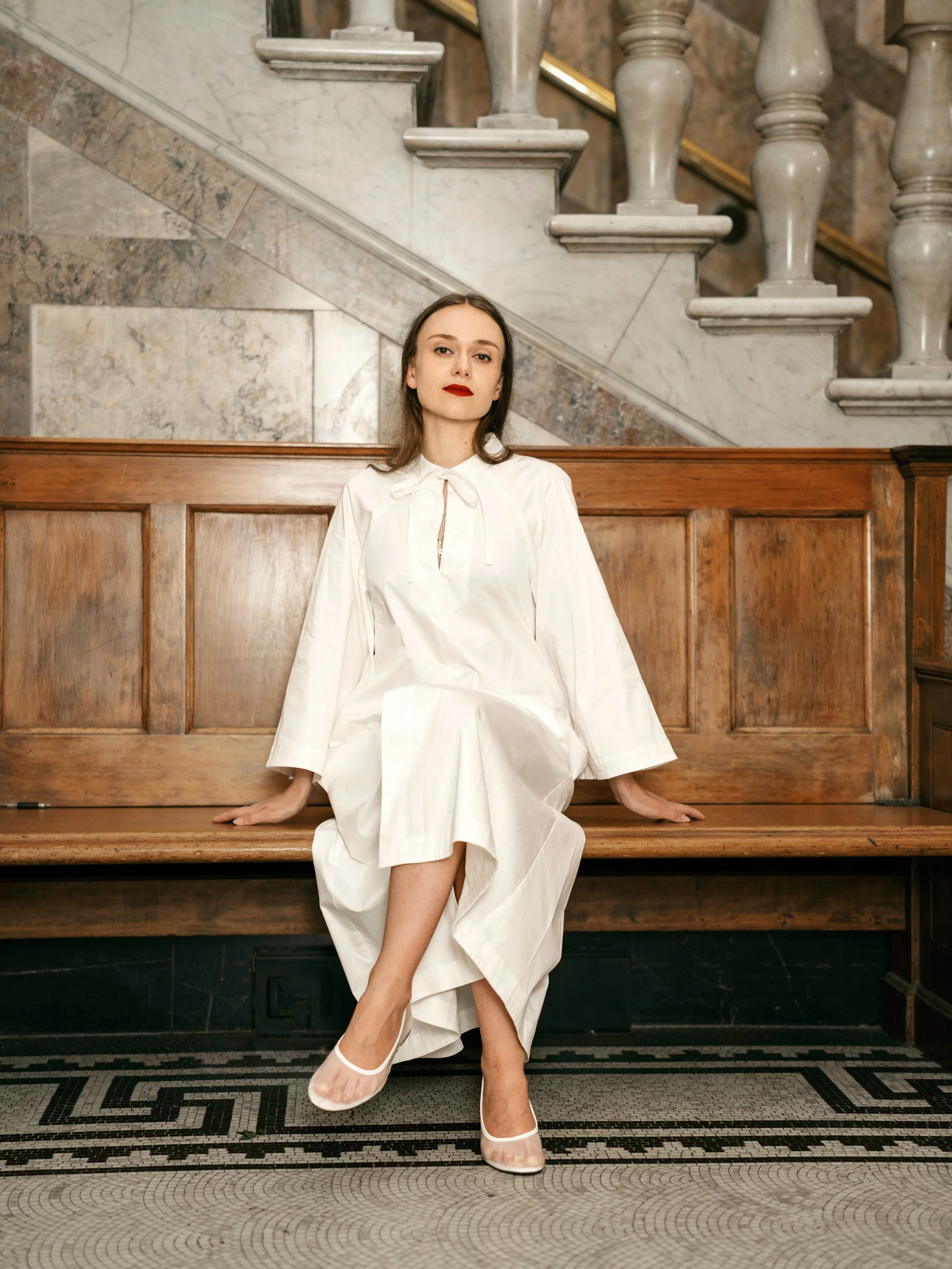 Bonjour 🌼 Meet our White Cotton Sateen day dress &mdash; and our most versatile style.
100% cotton sateen with a beautiful subtle sheen, this dress features a longer sleeve and a narrower tie belt that can be worn multiple ways &mdash; tied at the f
