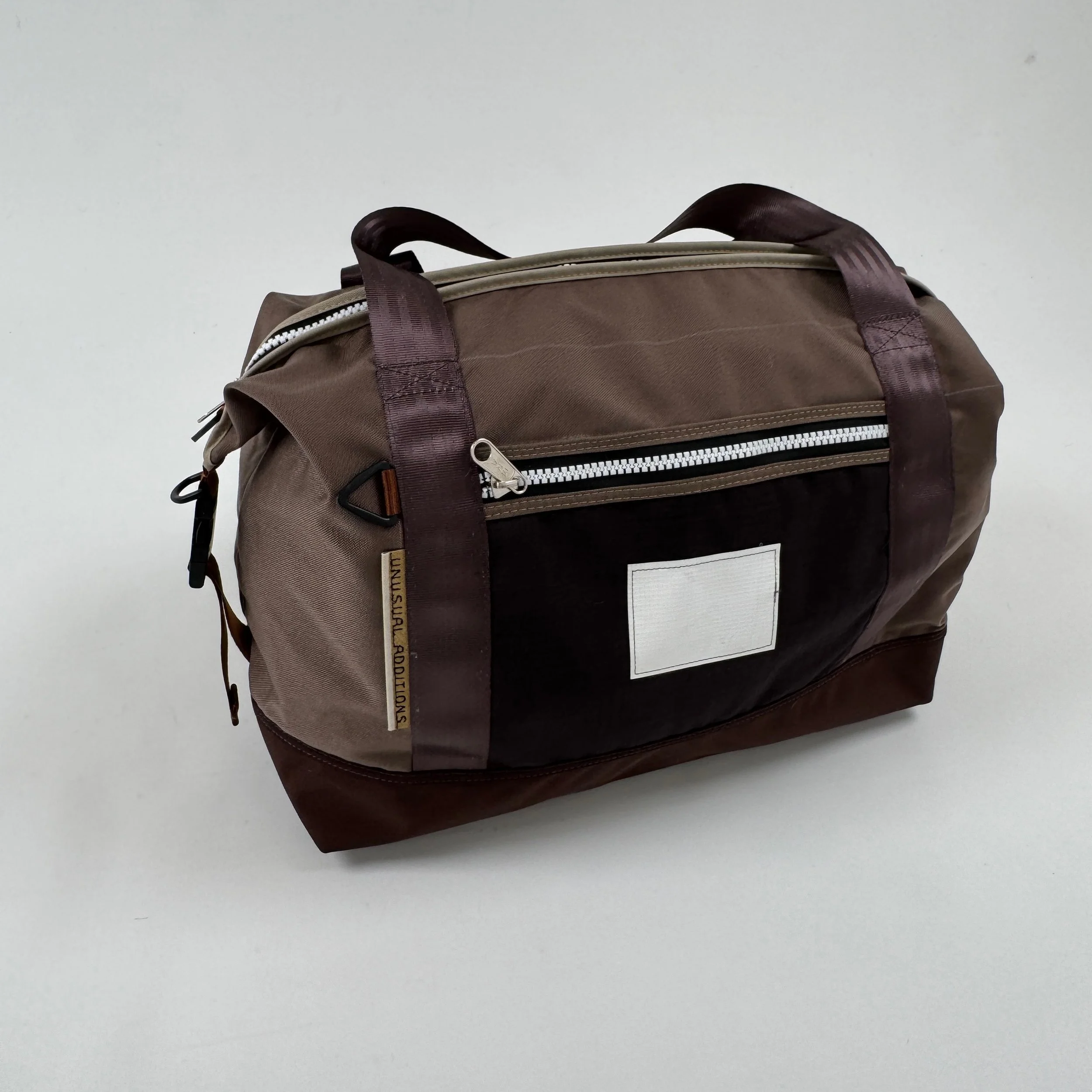 TBM00532 Travel bag medium/Carry On      Brown/Black/Lining Blue