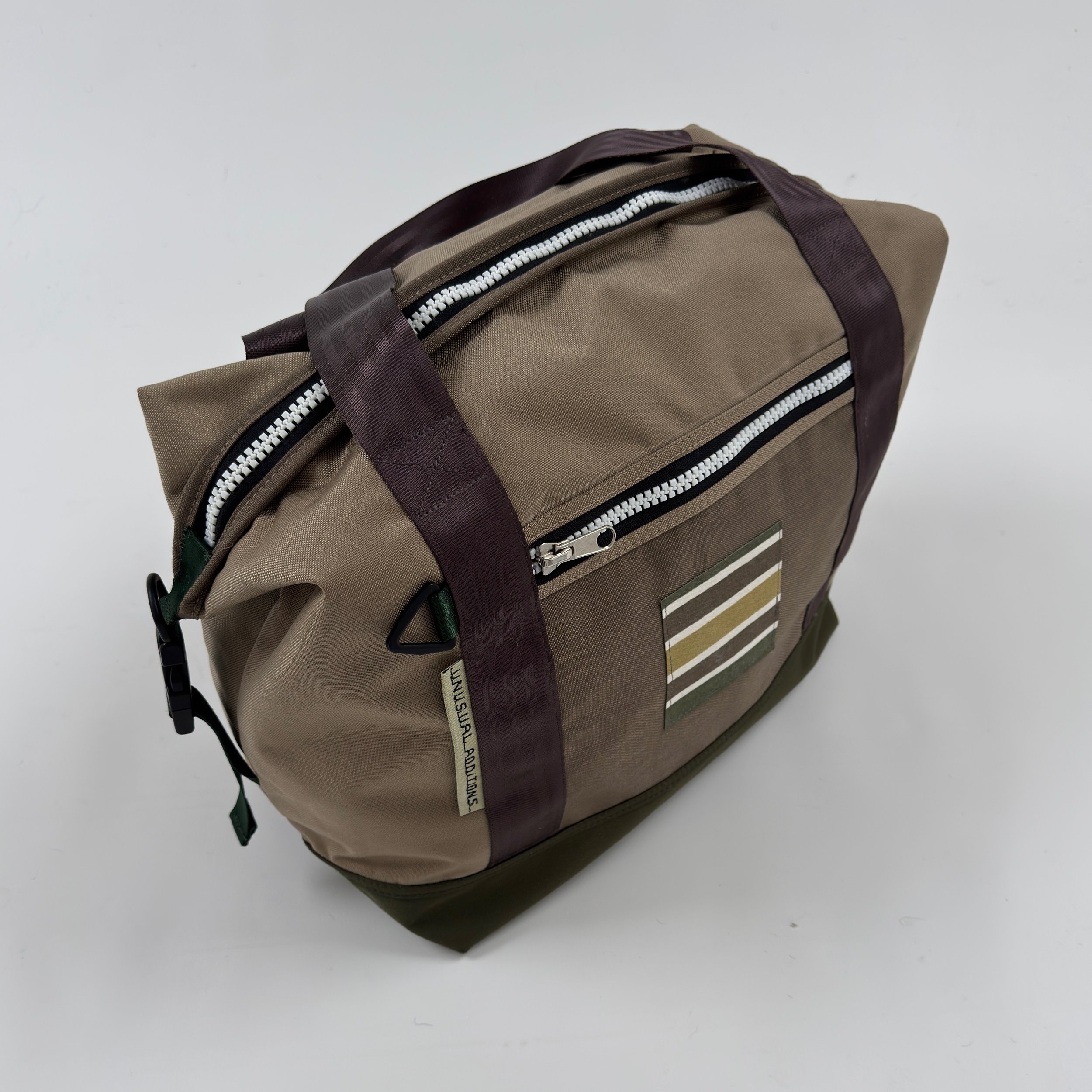 WSB00618 Travel bag small Weekender/Carry On      Sand/Green/Khaki/Cafe Noir/Lining Green