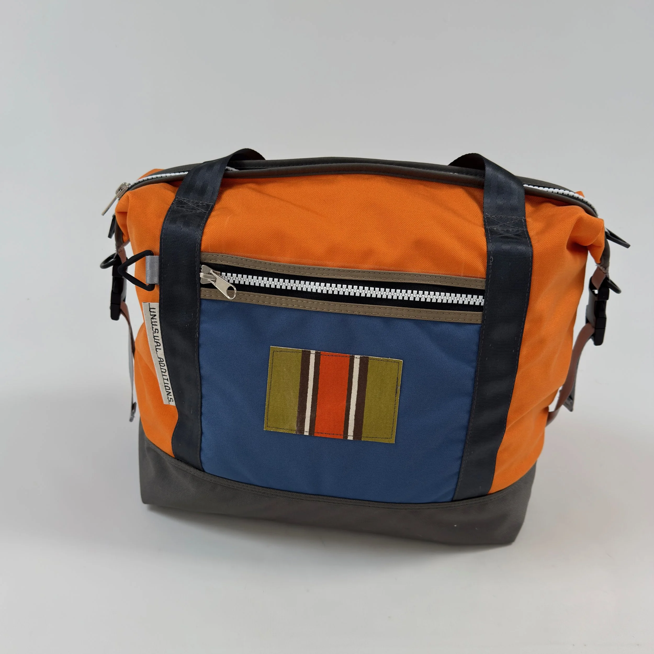 WSB0063 Travel bag small Weekender/Carry On     Orange/Grey/Blue/Lining Orange