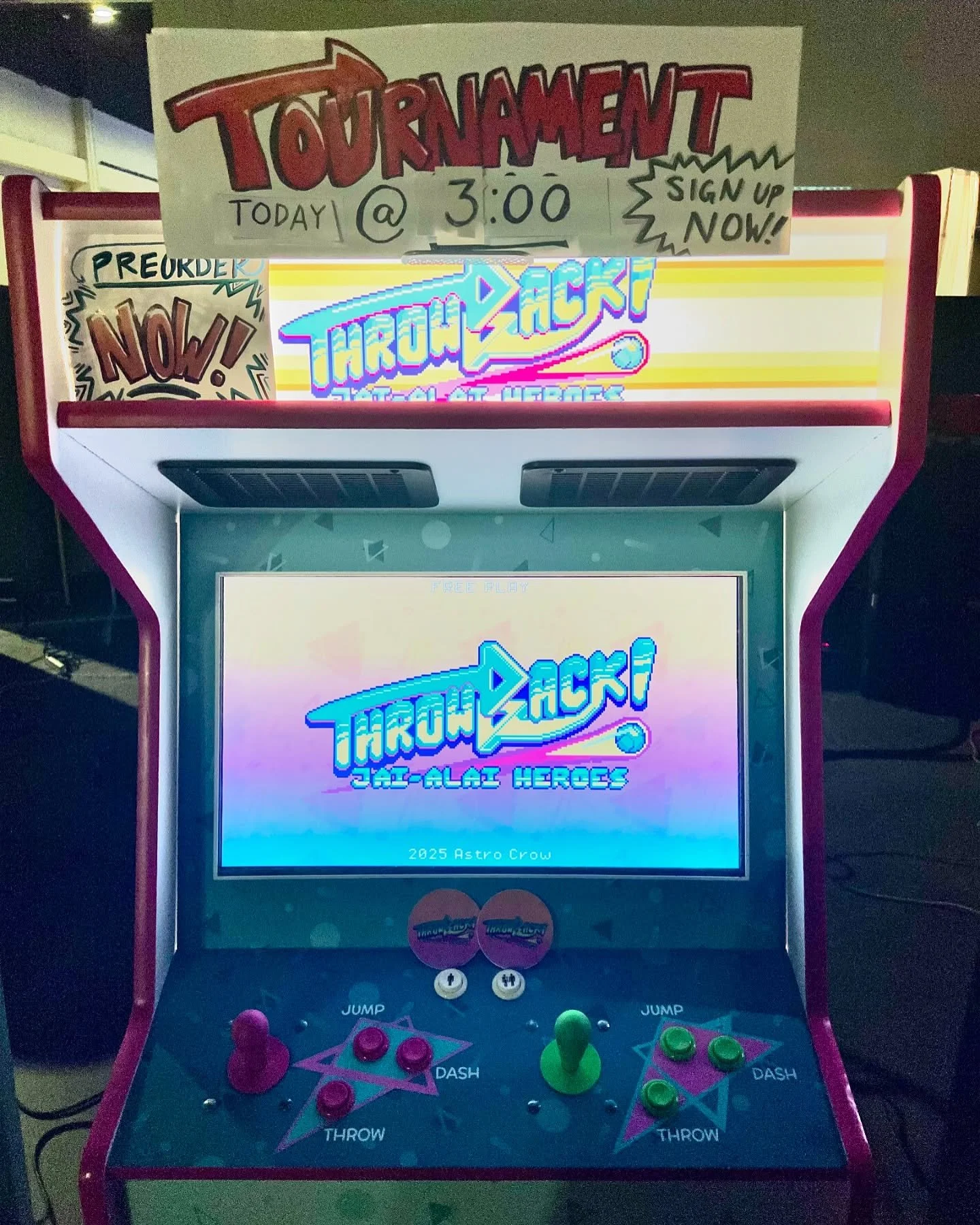 Play the arcade game of the world&rsquo;s fastest sport! Throwback: Jai-Alai Heroes tournament is TODAY Saturday Jan 25 @ 3 PM @magfest in the @magindiearcade !!

#magfest #magfest2025 #magfestindiearcade #arcade #indiegames