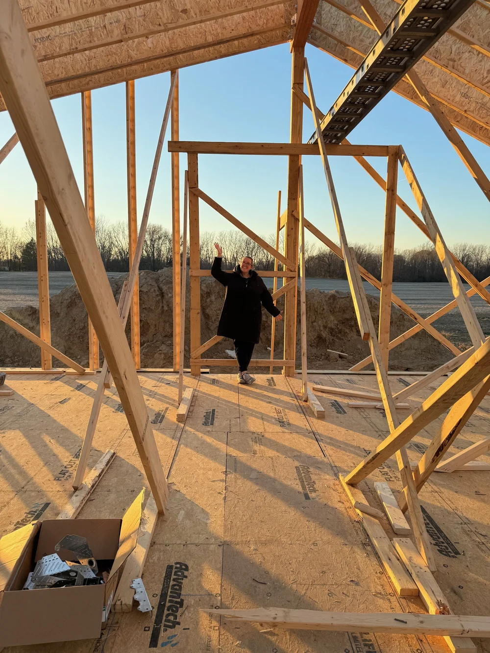 Spiderweb of bracing