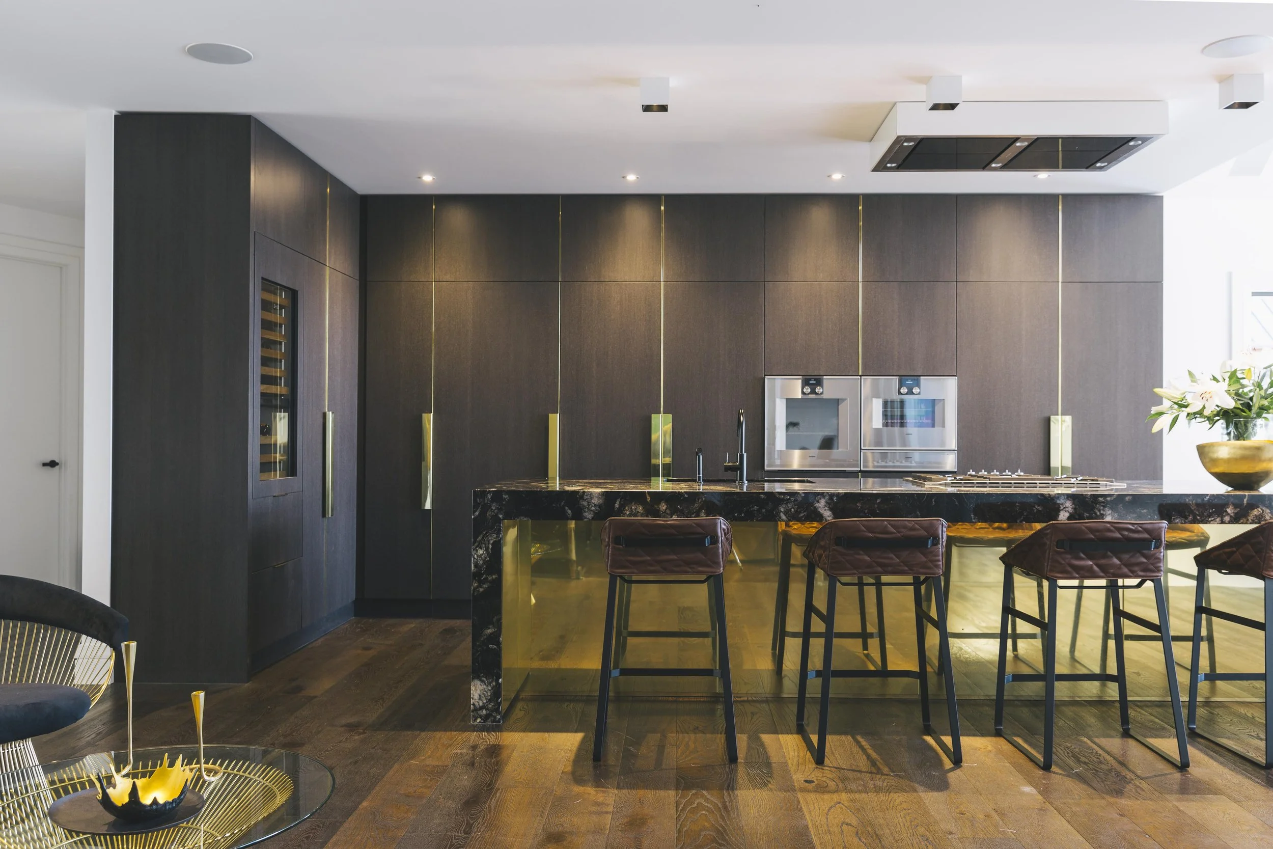 Kitchen 2.jpg