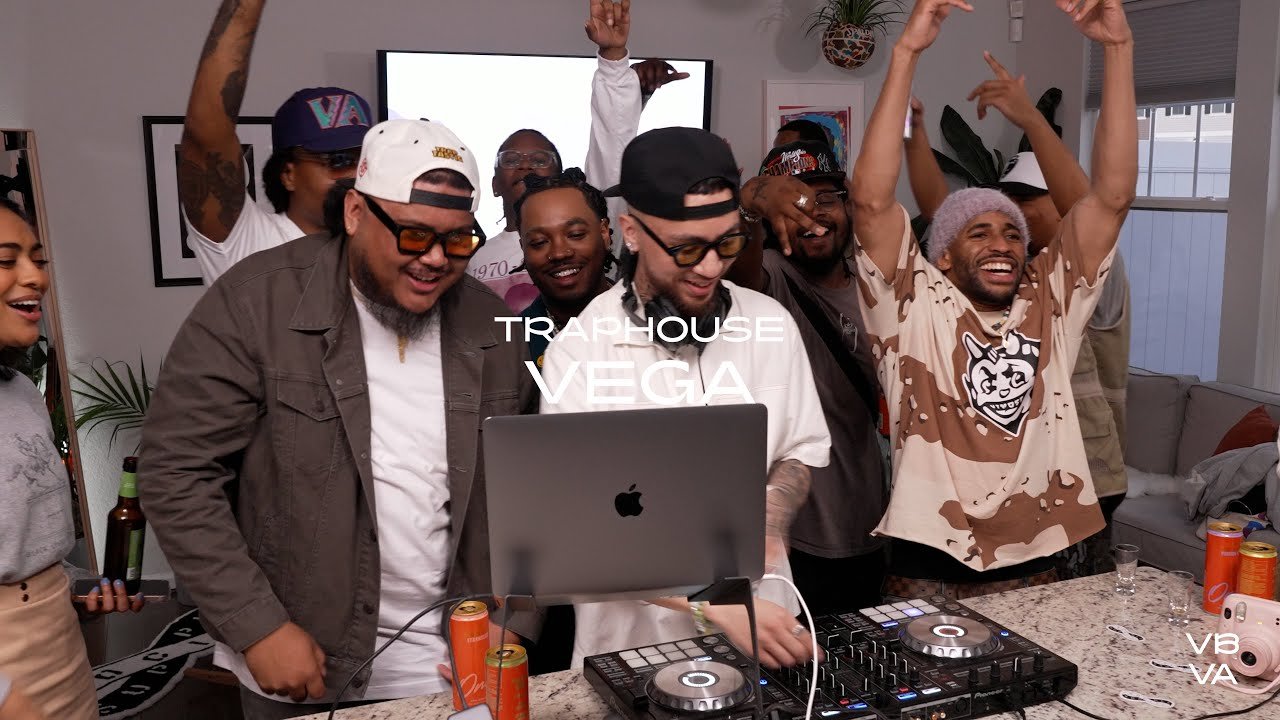 The Living Room: TrapHOUSE w/ Vega