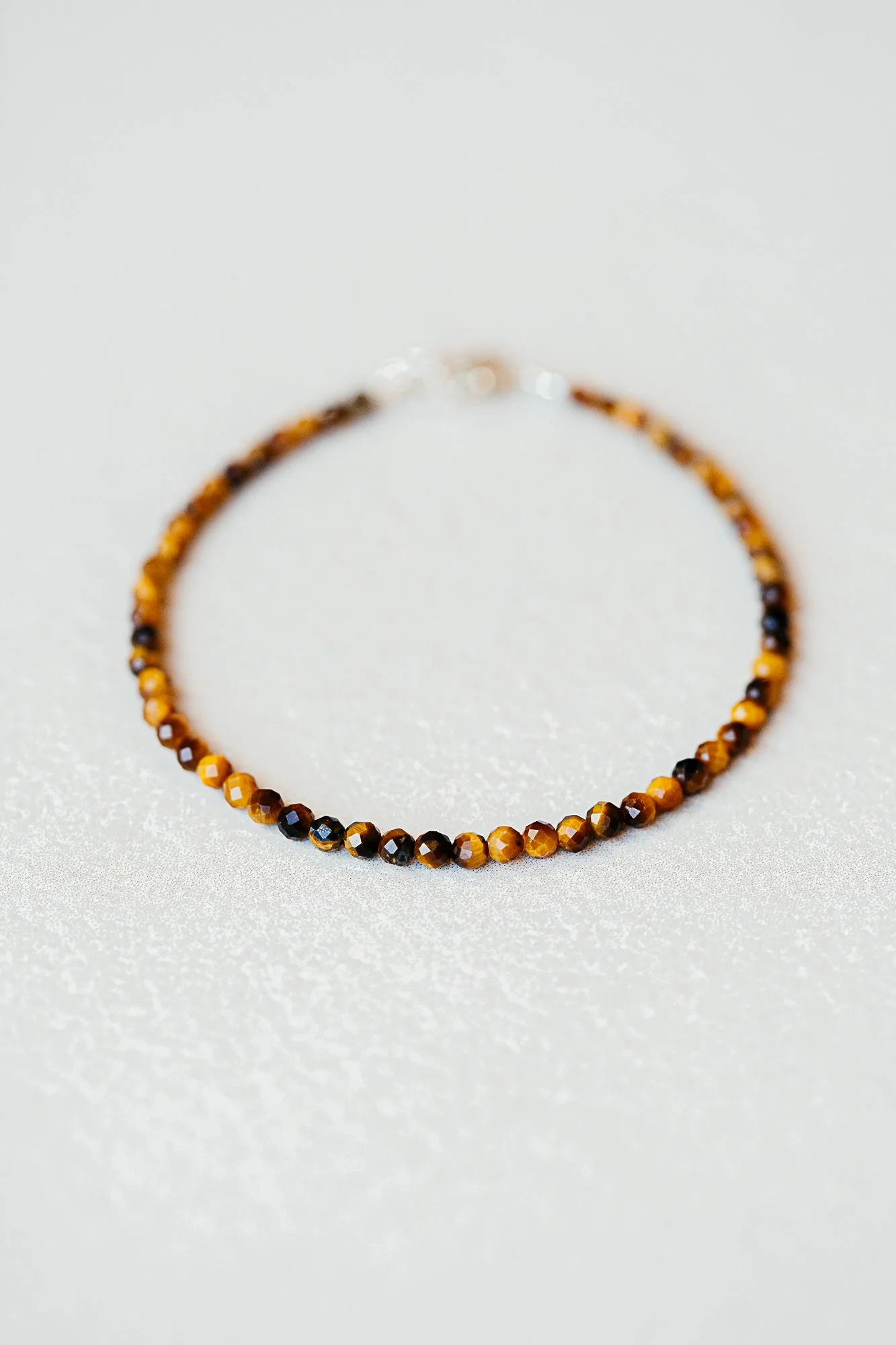 Bracelet fin Œil de Tigre | Lumière & Protection