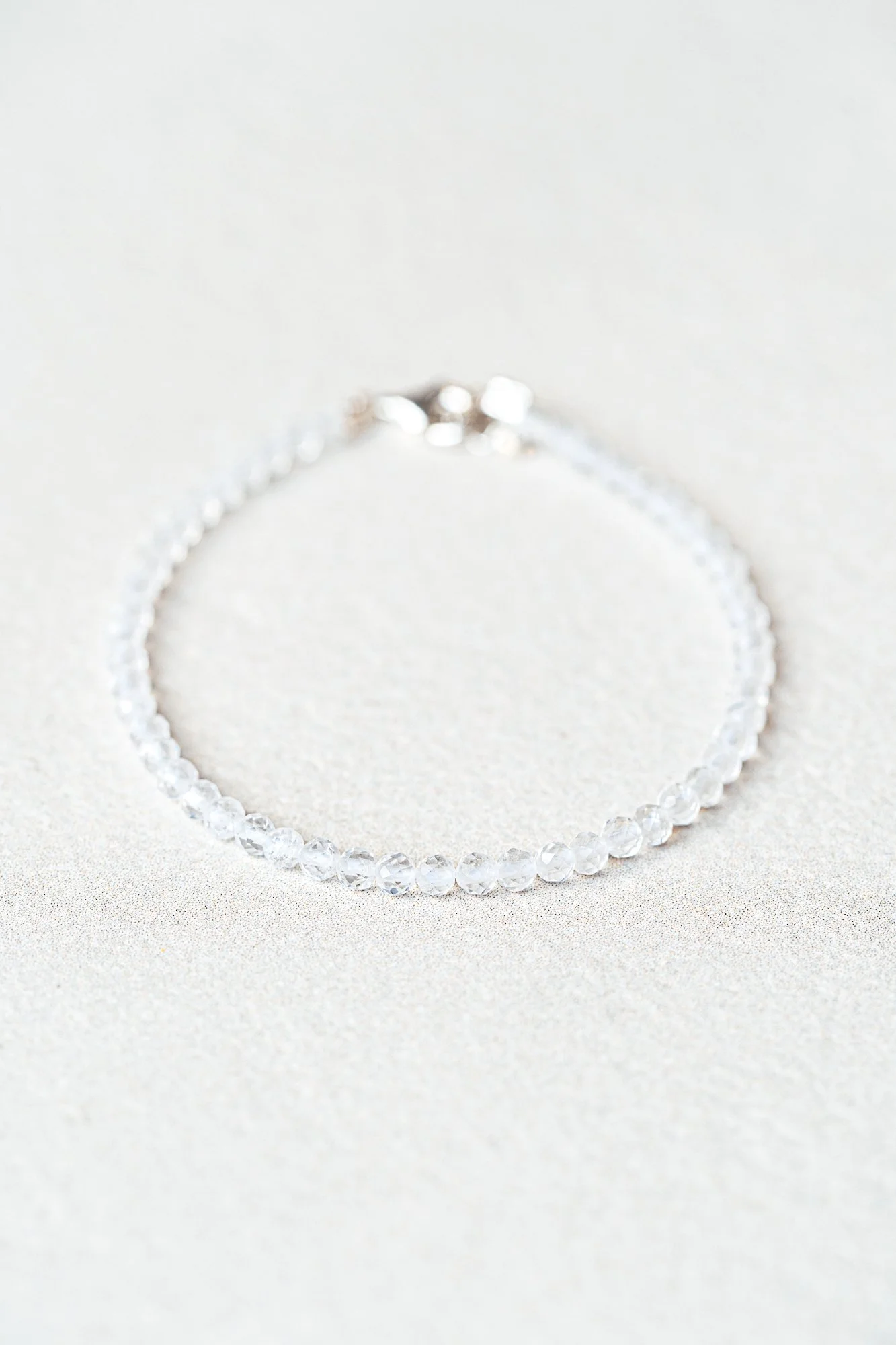 Bracelet fin Cristal de Roche | Clarté & Programmation Personnelle