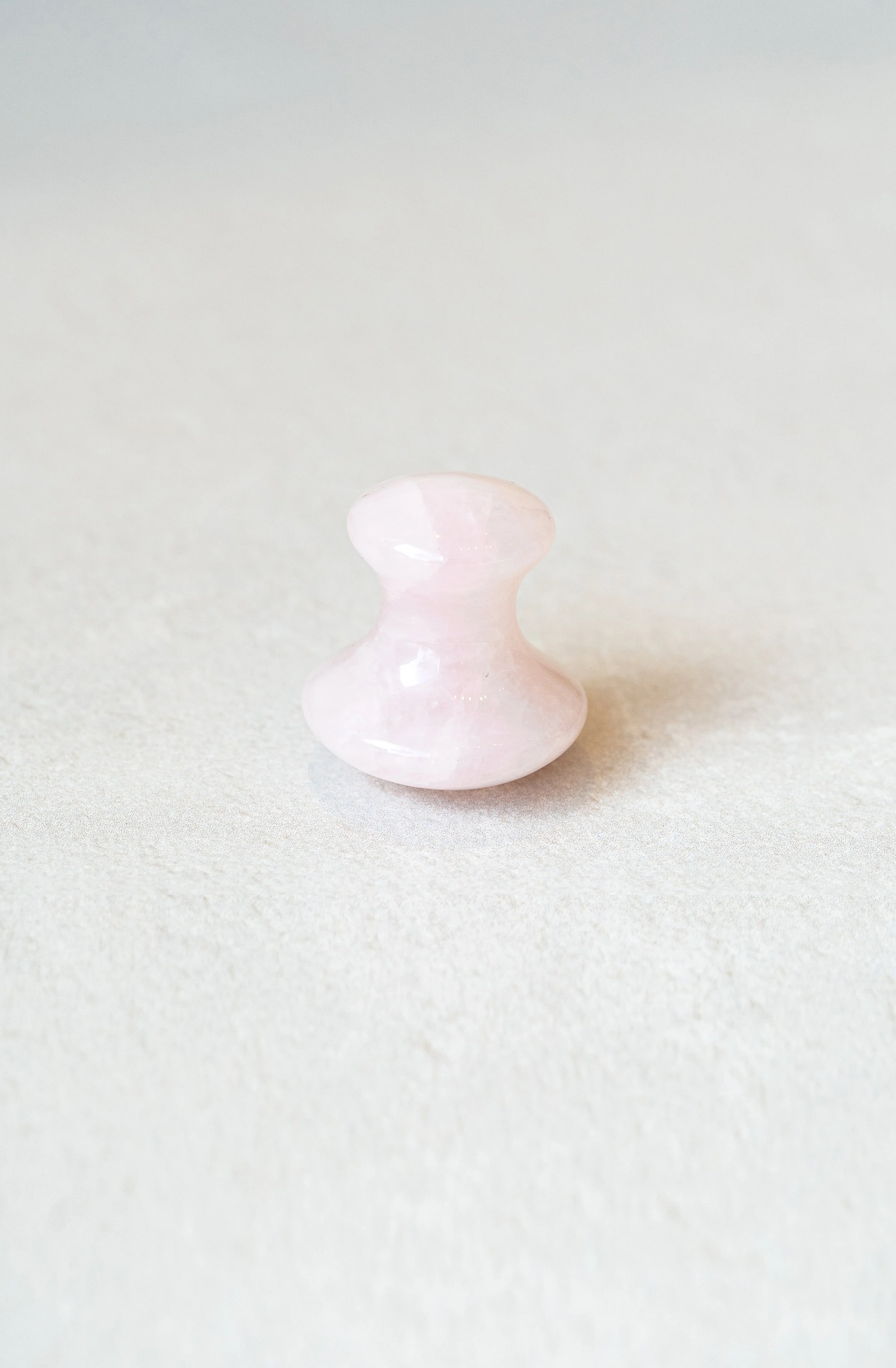 Champignon de Massage en Quartz Rose | Acupression & Douceur