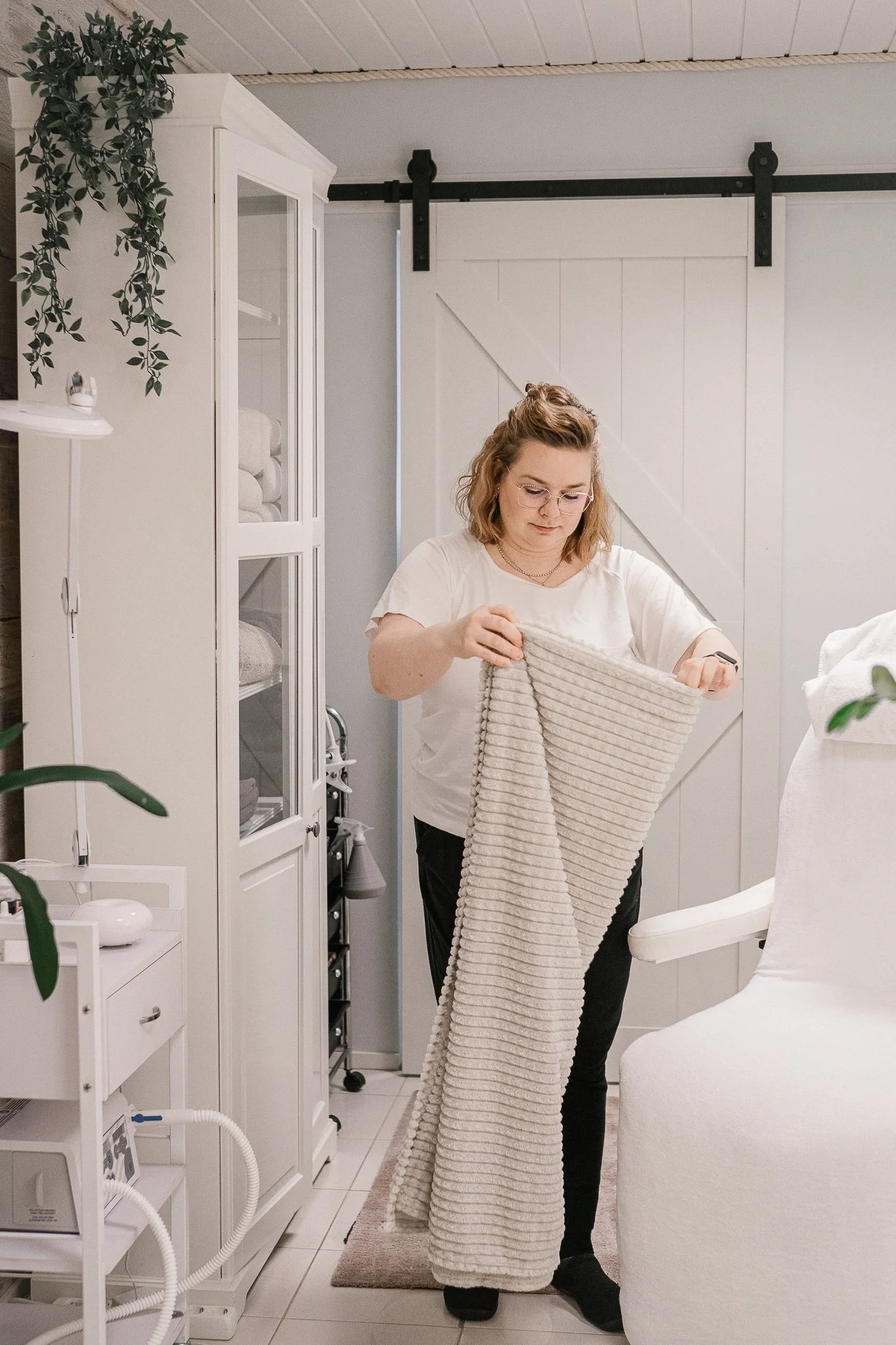 yrityskuvaus kurikka yrittäjä brändikuvaus henkilökuvaus kauneushoitola