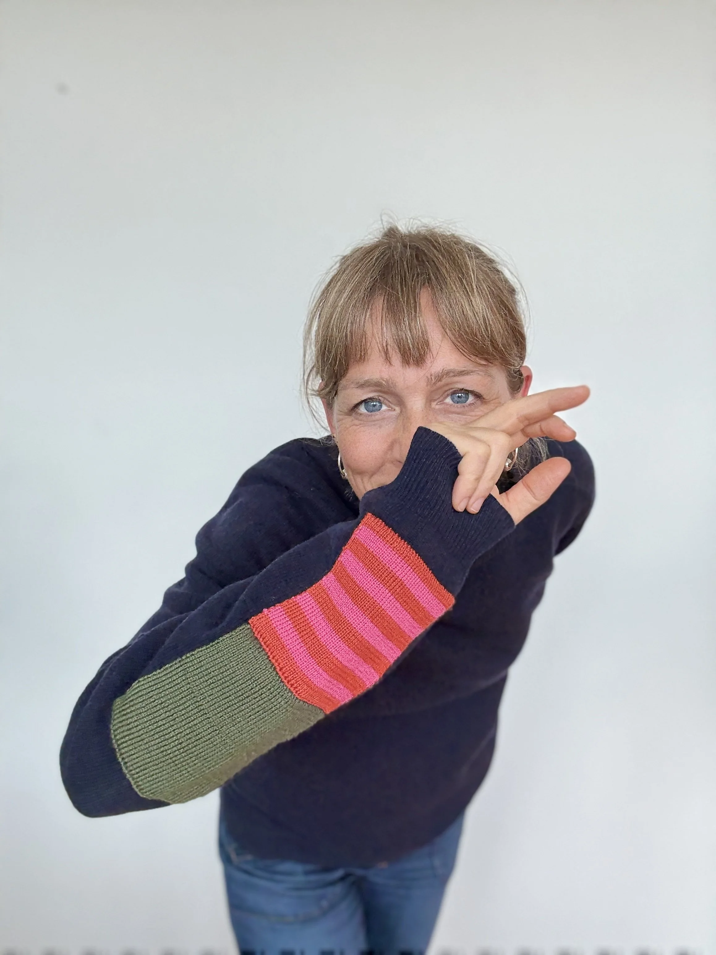 TheHoleStory_allofmylife_sweater_2.jpg