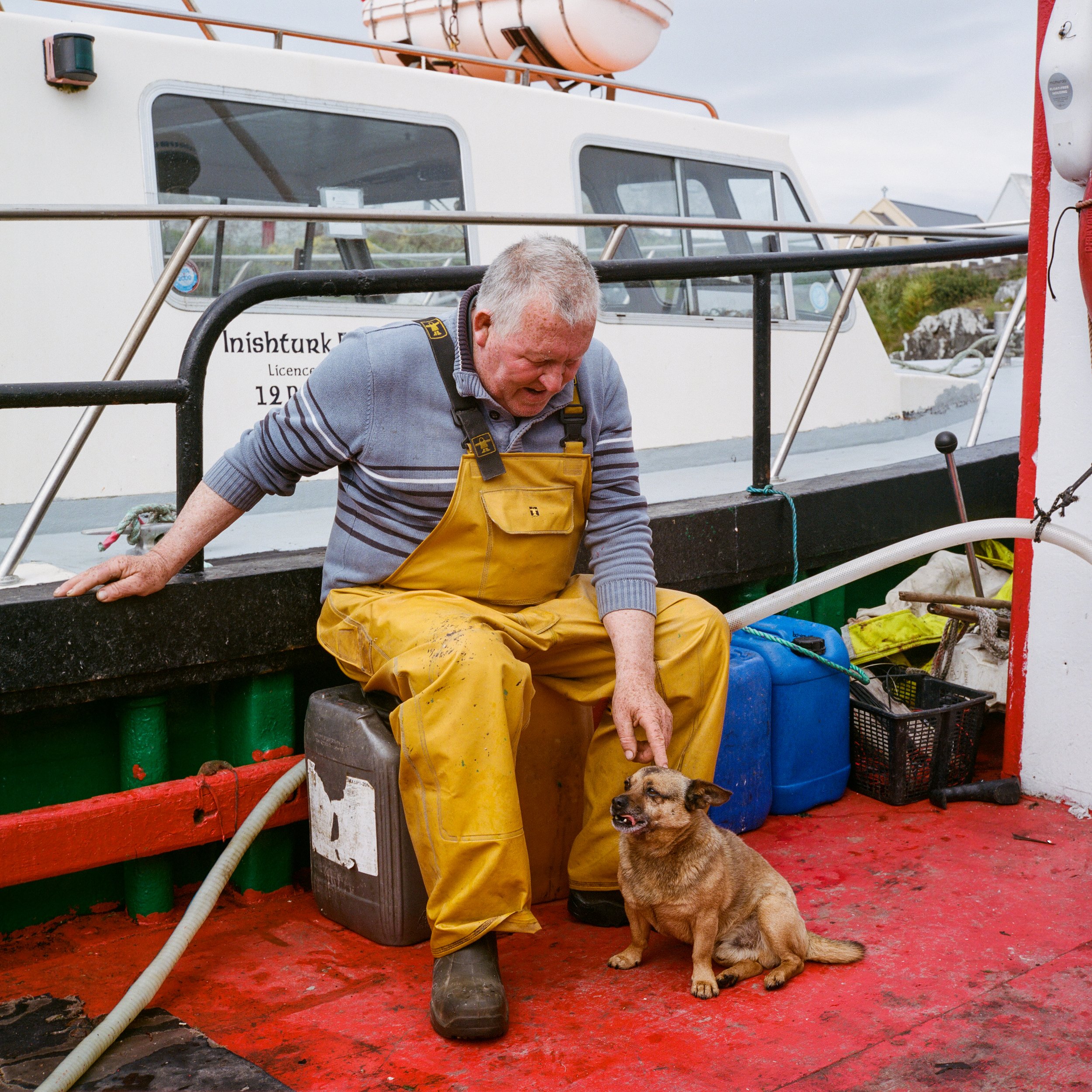 2022 06 23 B - Voyage West Ireland - Roleiflex 2.8E - Portra 400 (12)-2.jpg