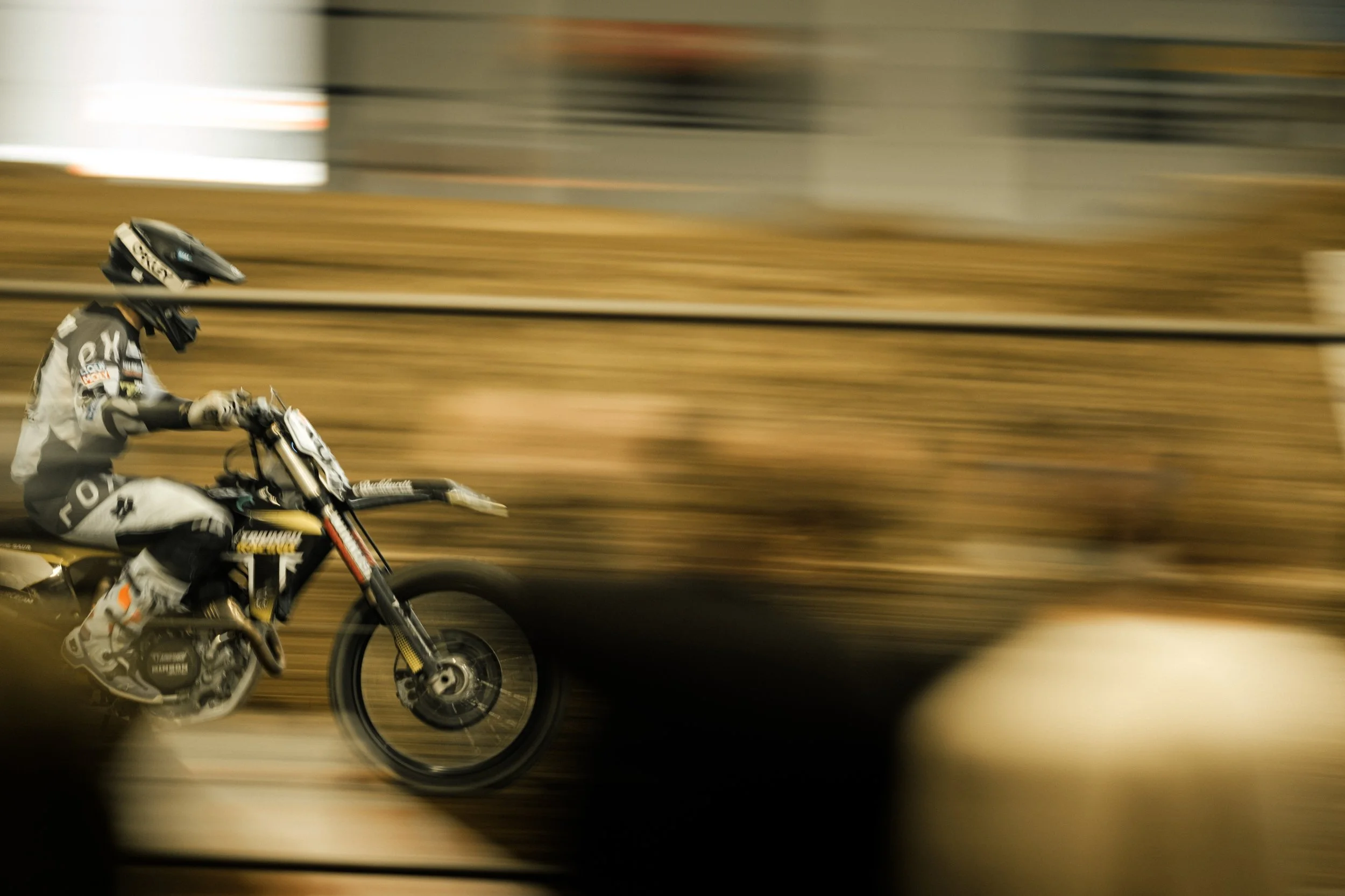 Motorradwelt Bodensee_2026_Vanessa König_@vanessaofftheroad-50.JPG