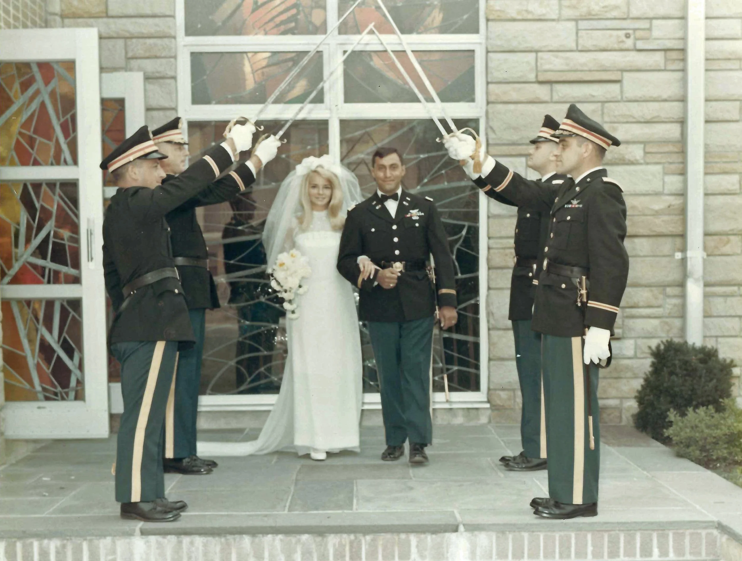 Irma and Bob wedding Swords.jpg