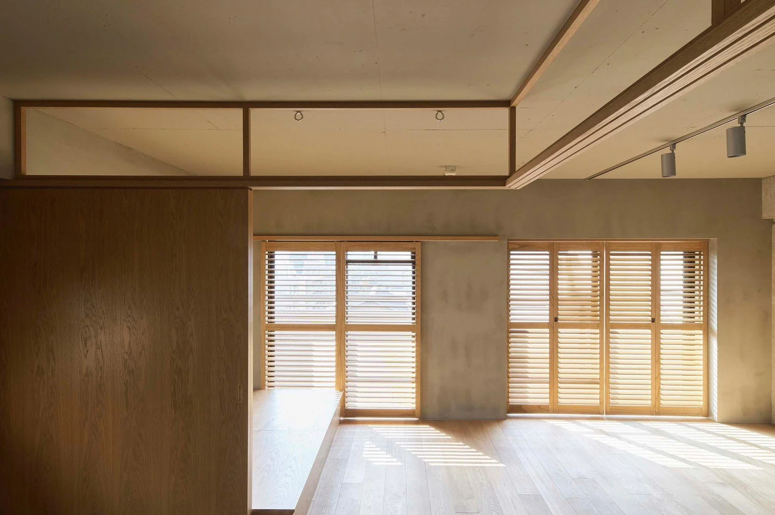 y.room様 1162_4136k_3300_1201_2400_ligh