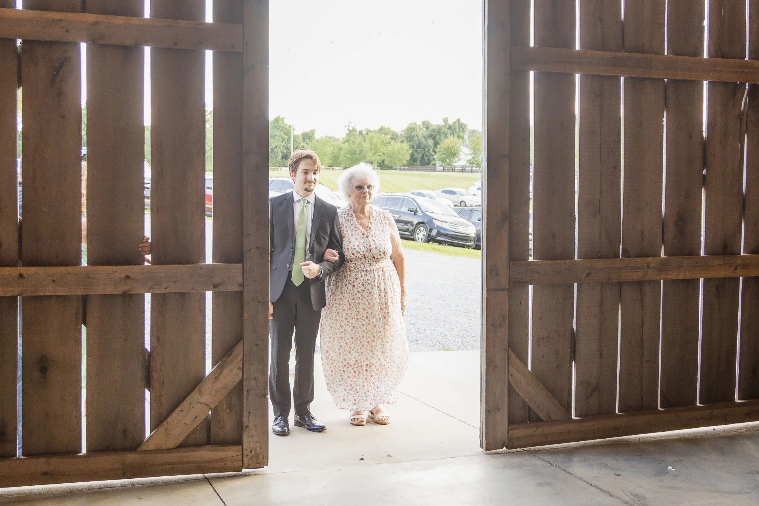 Joseph and Sarah Wedding Photos-294.jpg