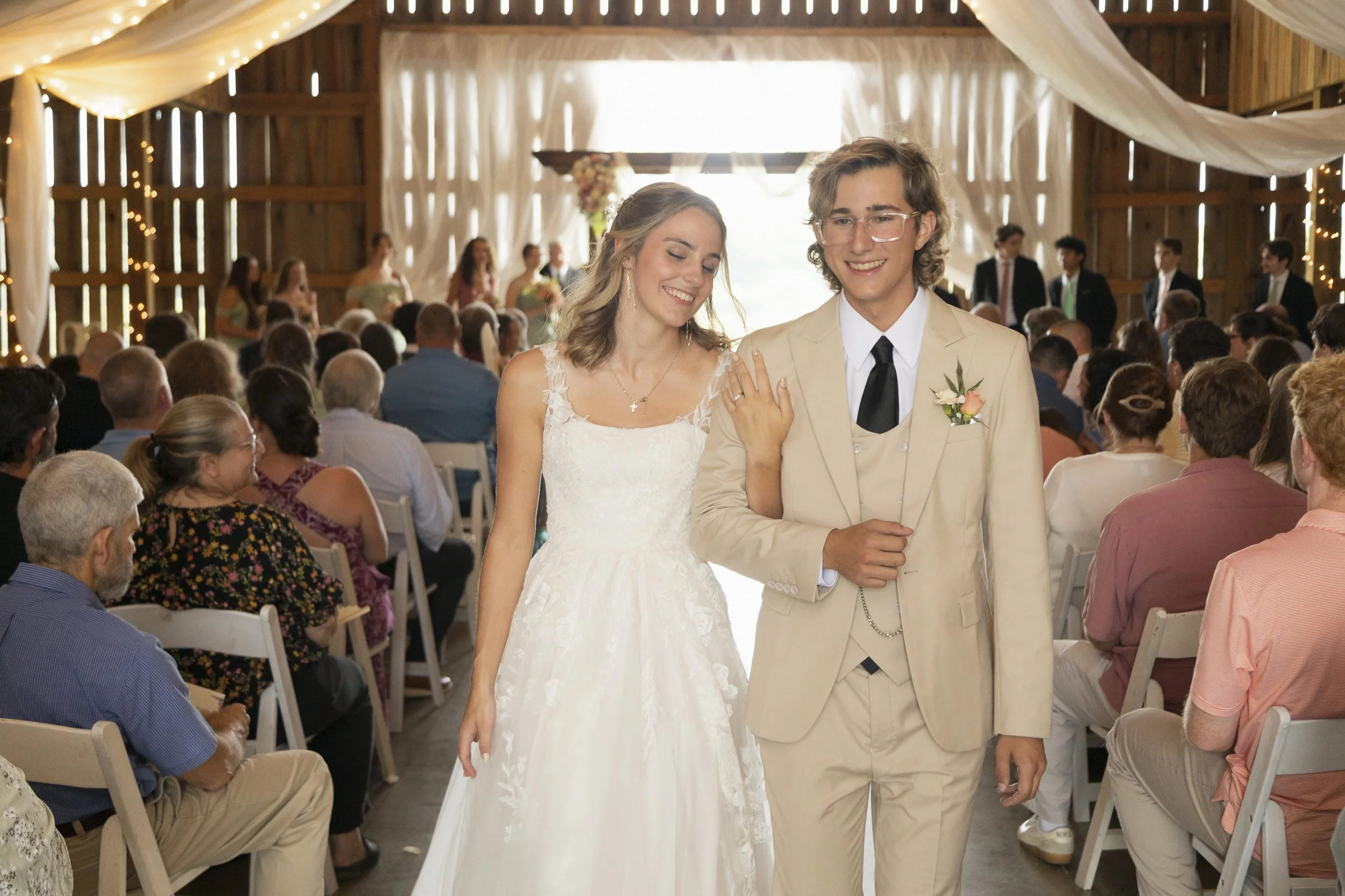 Joseph and Sarah Wedding Photos-474.jpg