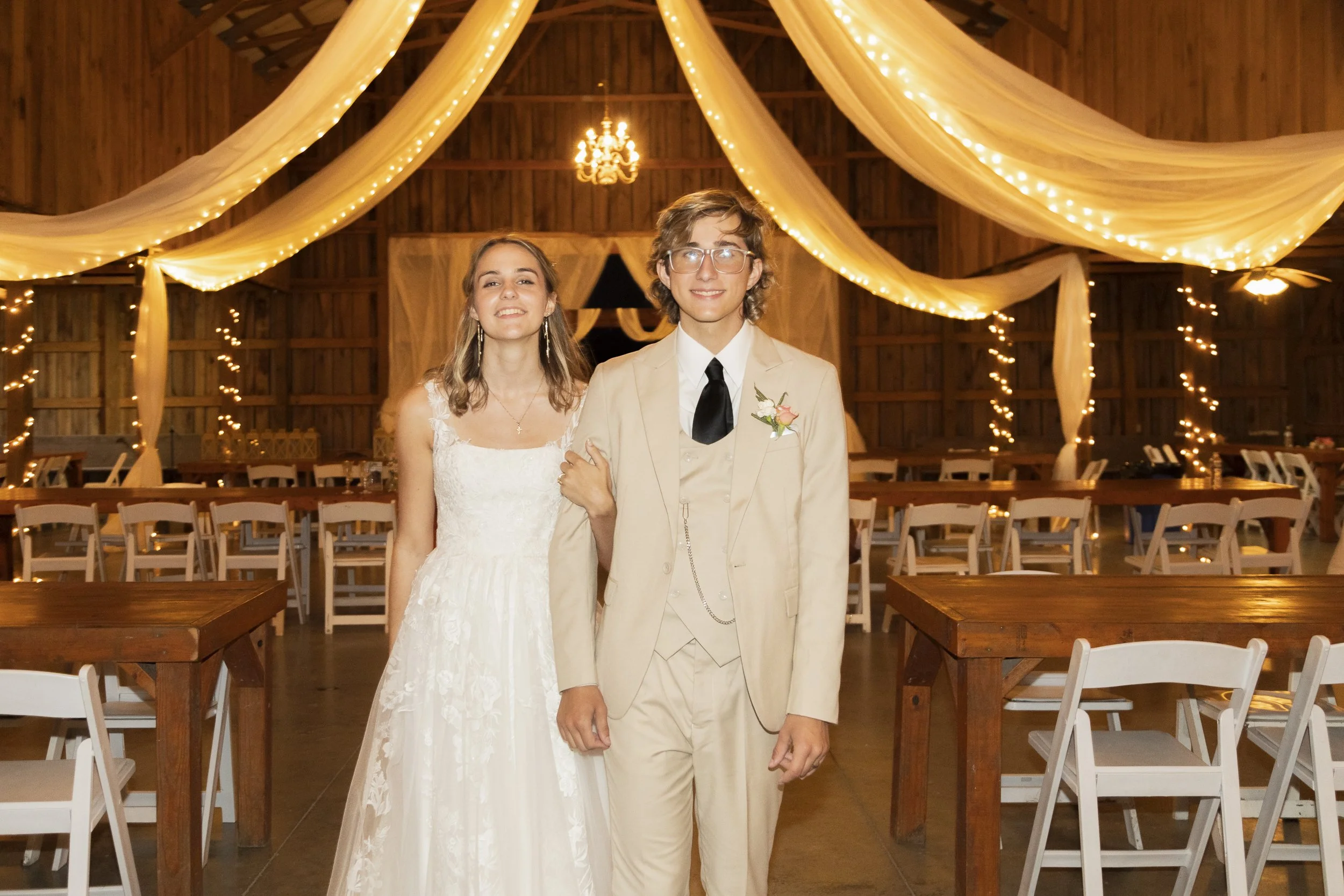 Joseph and Sarah Wedding Photos-905.jpg