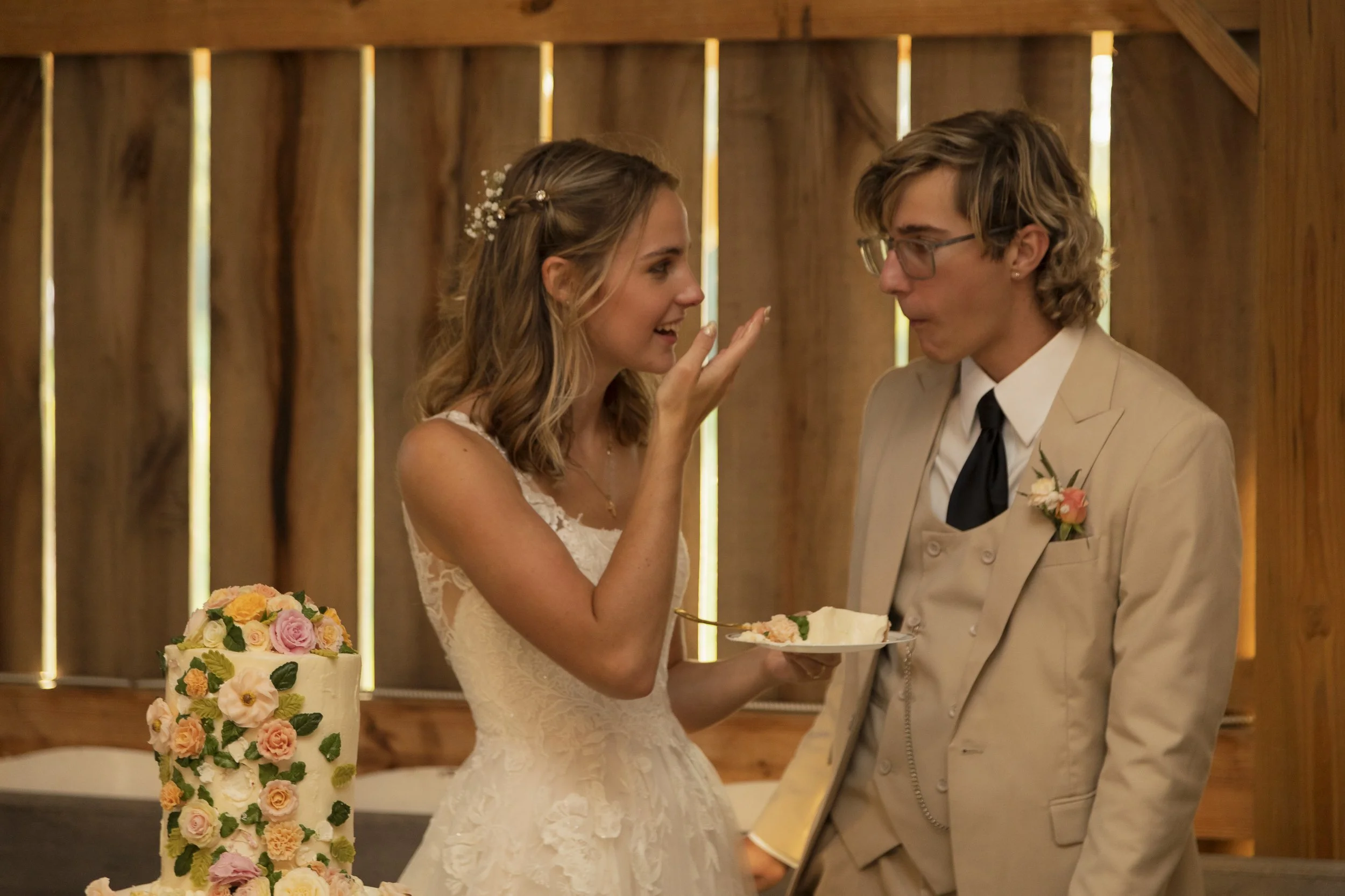 Joseph and Sarah Wedding Photos-850.jpg