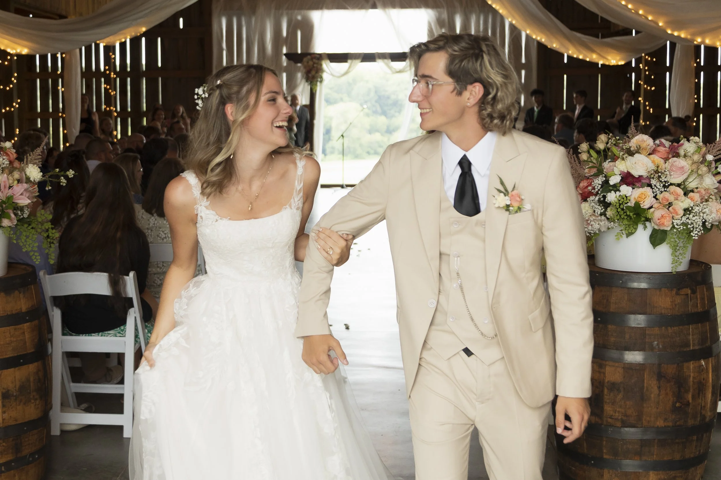 Joseph and Sarah Wedding Photos-482.jpg