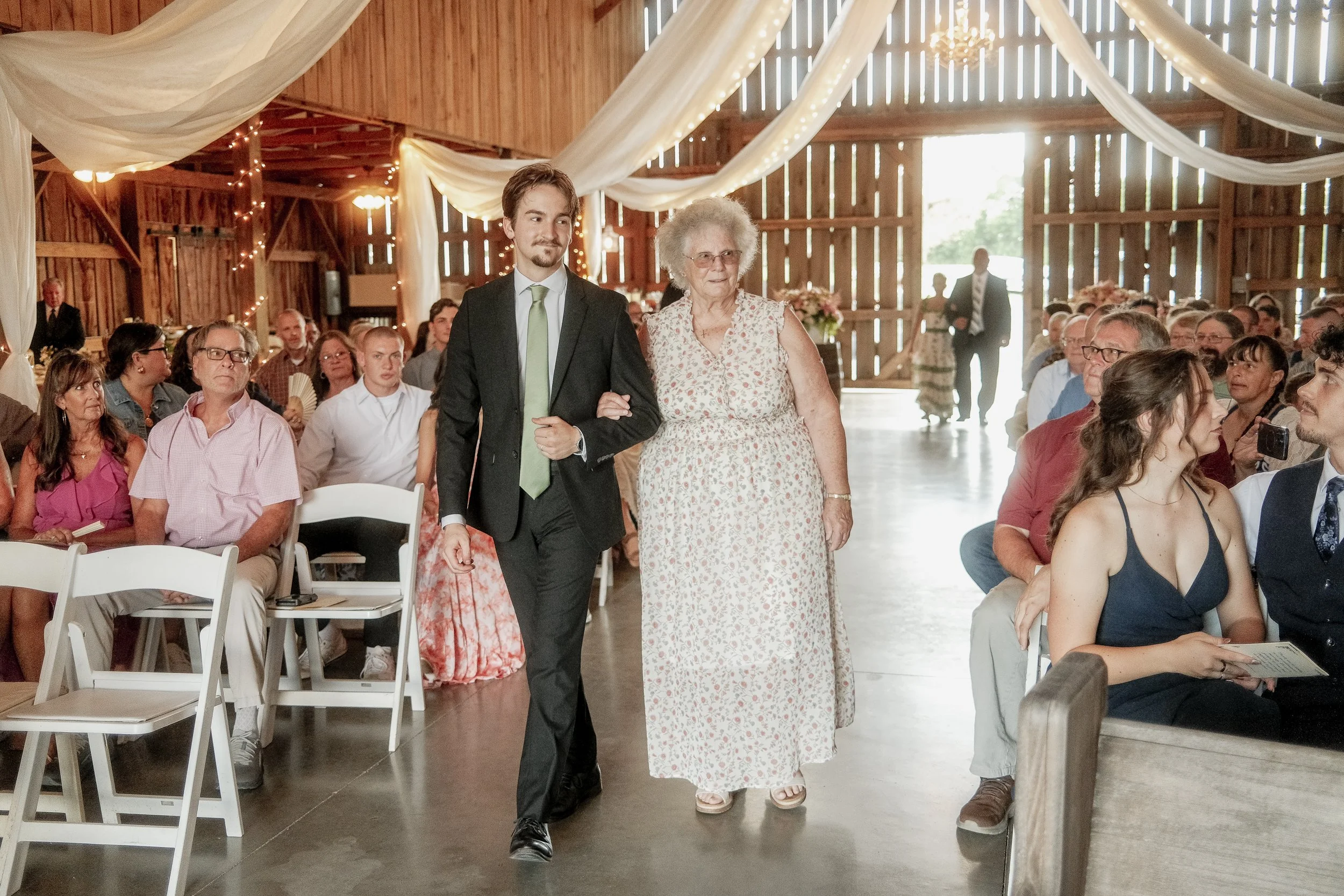 Joseph and Sarah Wedding Photos-32.jpg