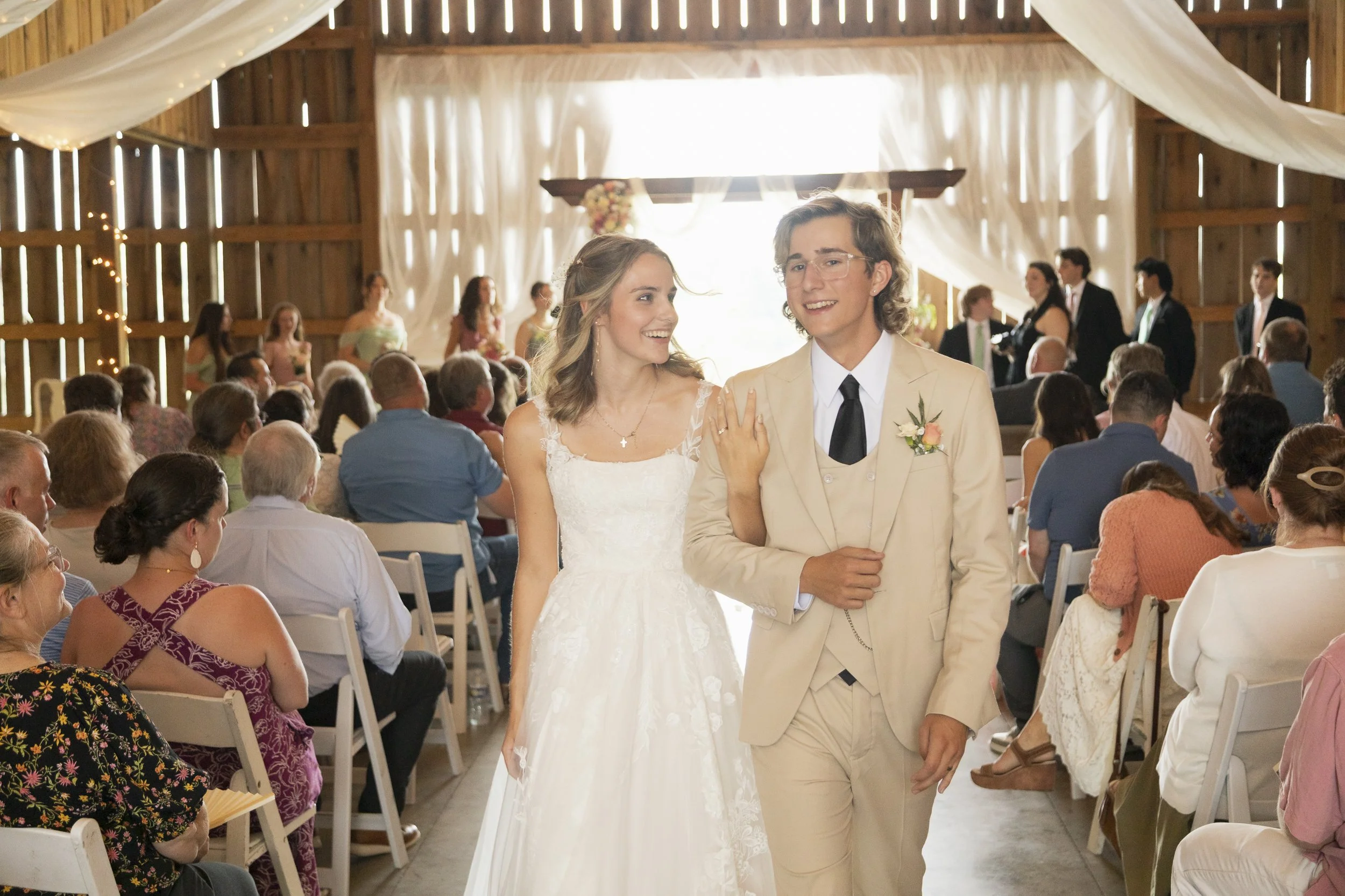 Joseph and Sarah Wedding Photos-471.jpg