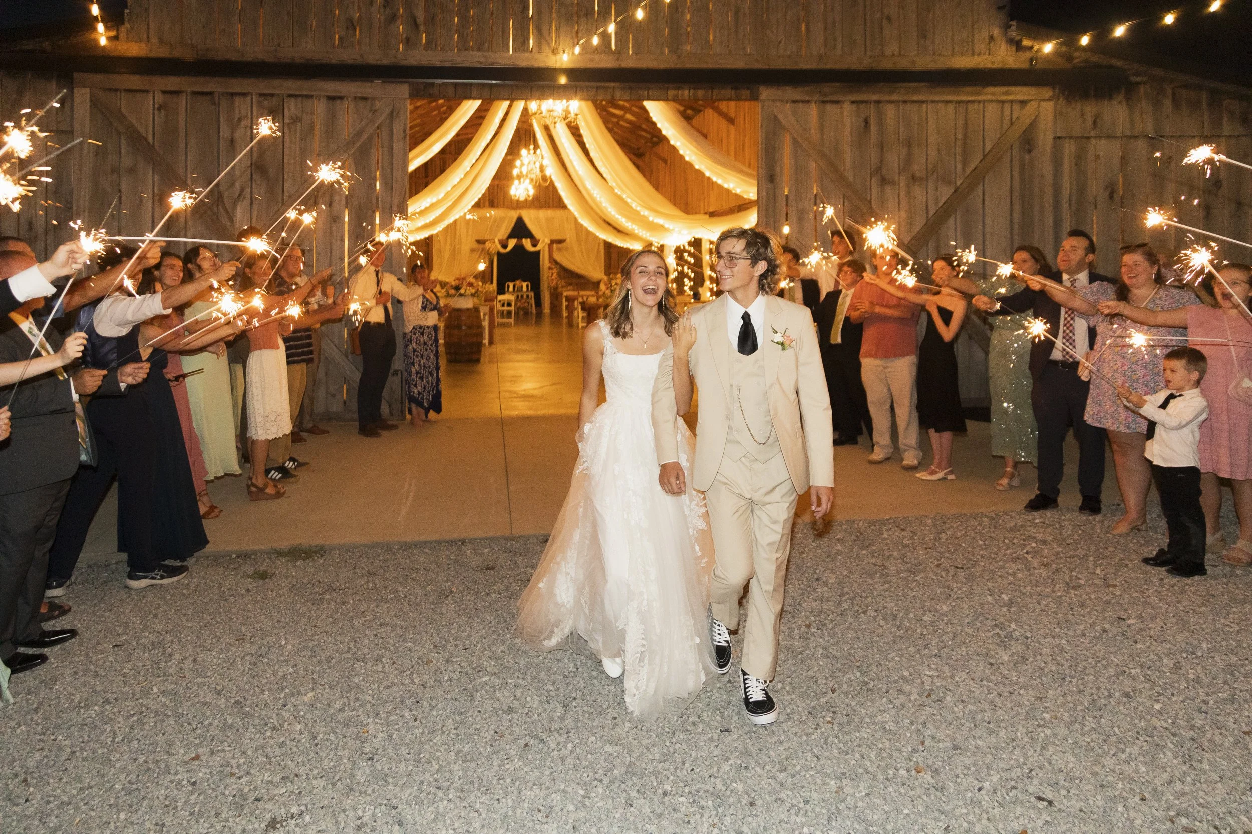 Joseph and Sarah Wedding Photos-919.jpg