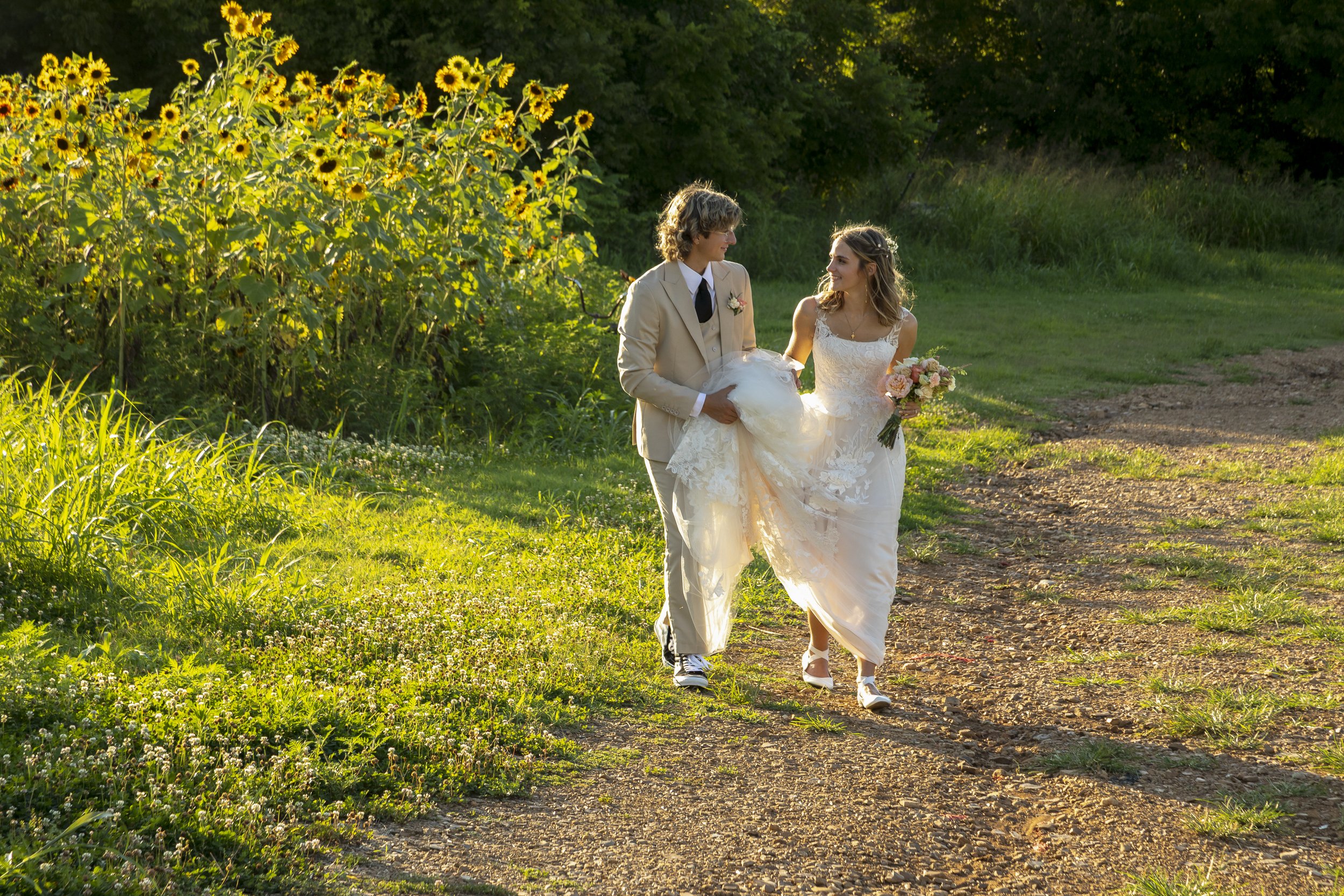 Joseph and Sarah Wedding Photos-805.jpg