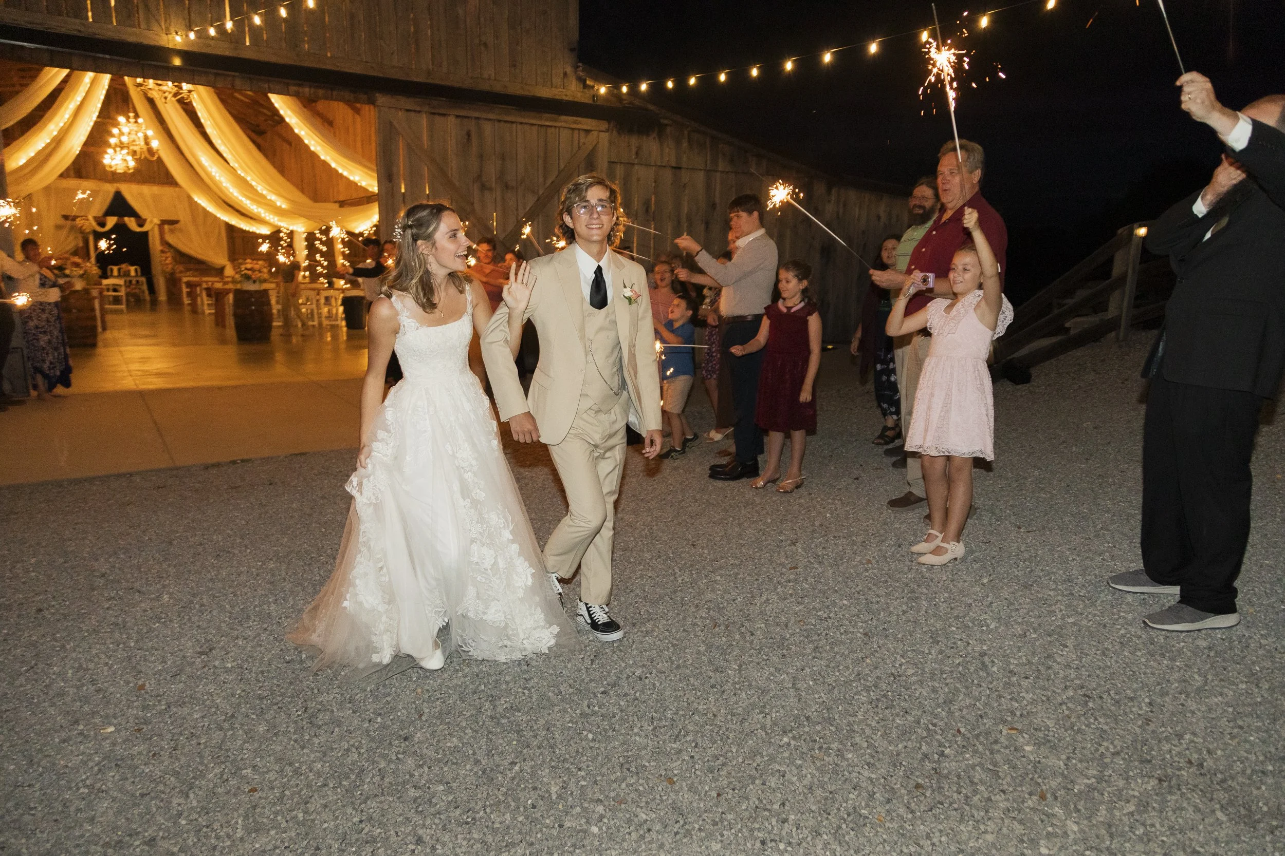 Joseph and Sarah Wedding Photos-922.jpg