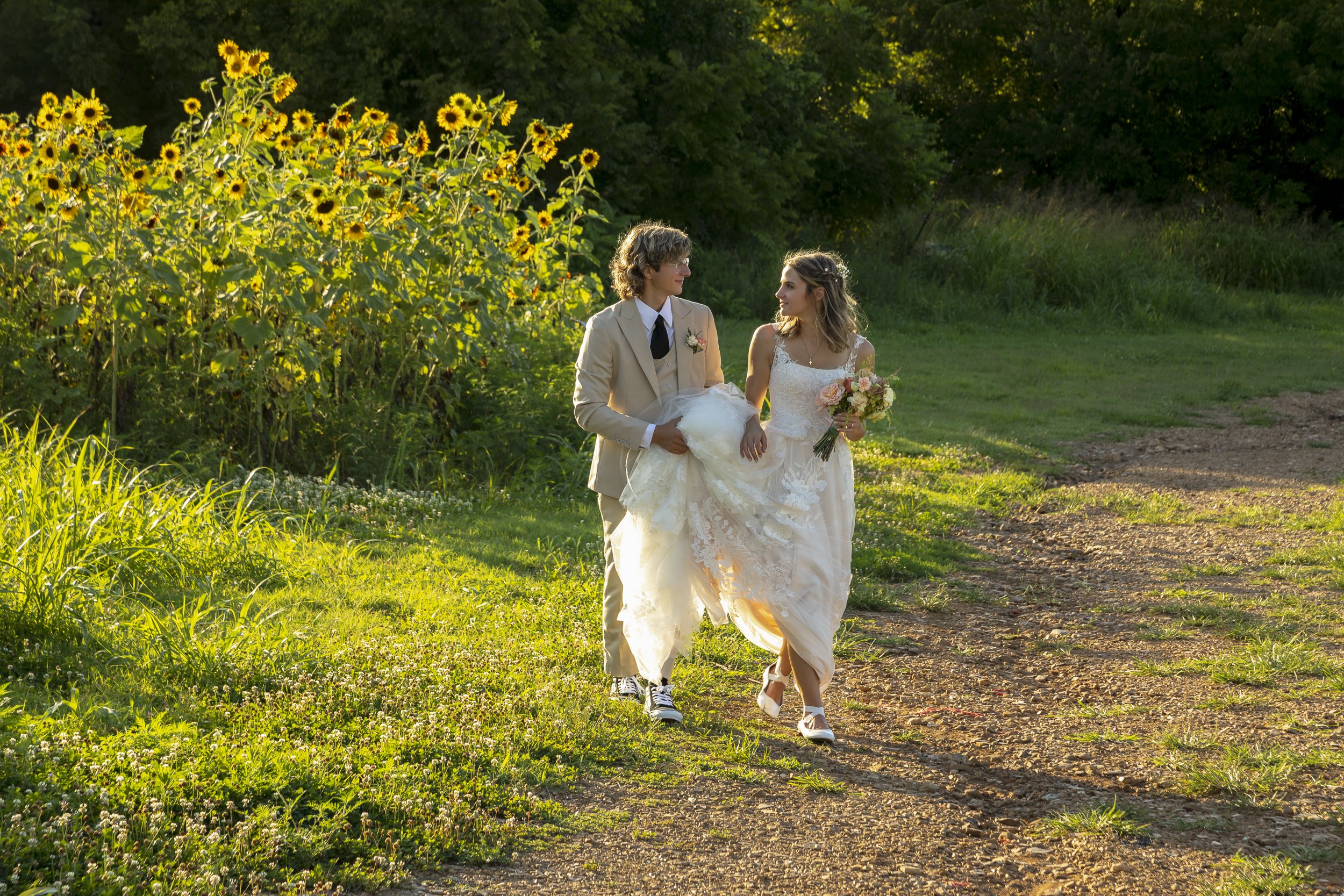 Joseph and Sarah Wedding Photos-804.jpg
