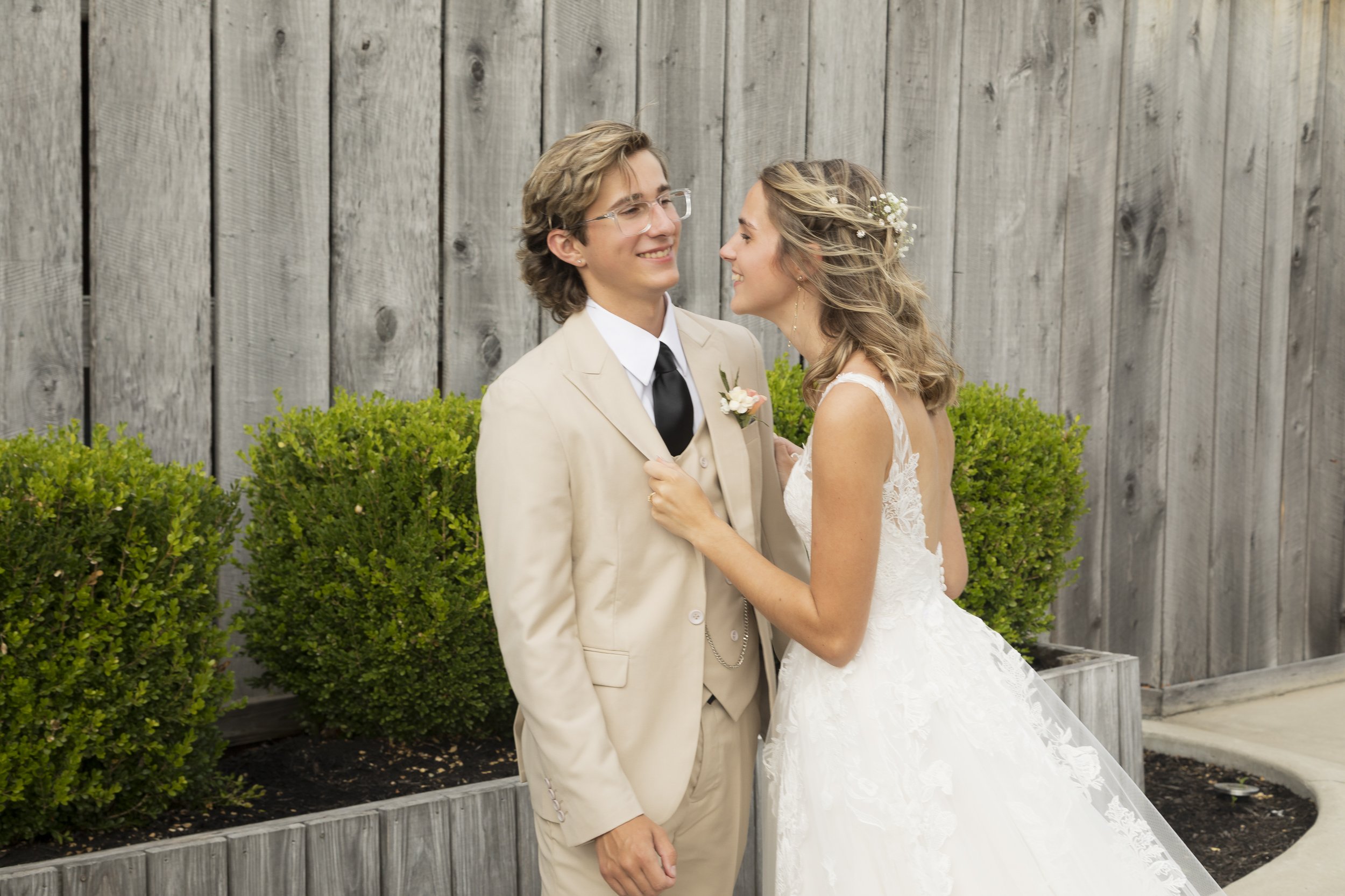 Joseph and Sarah Wedding Photos-525.jpg