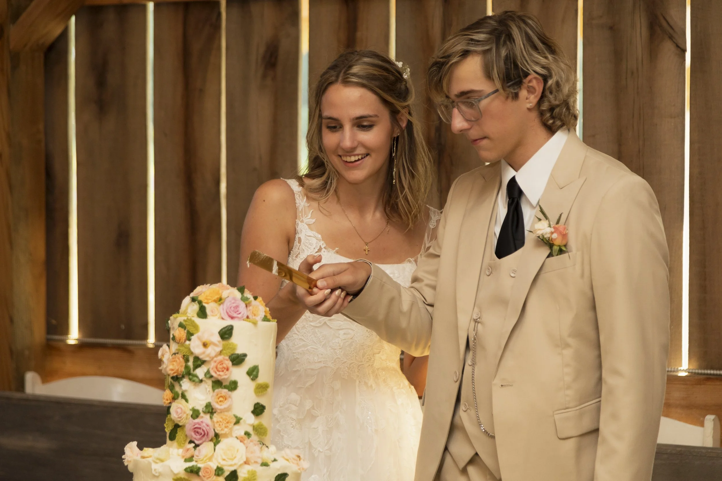 Joseph and Sarah Wedding Photos-840.jpg