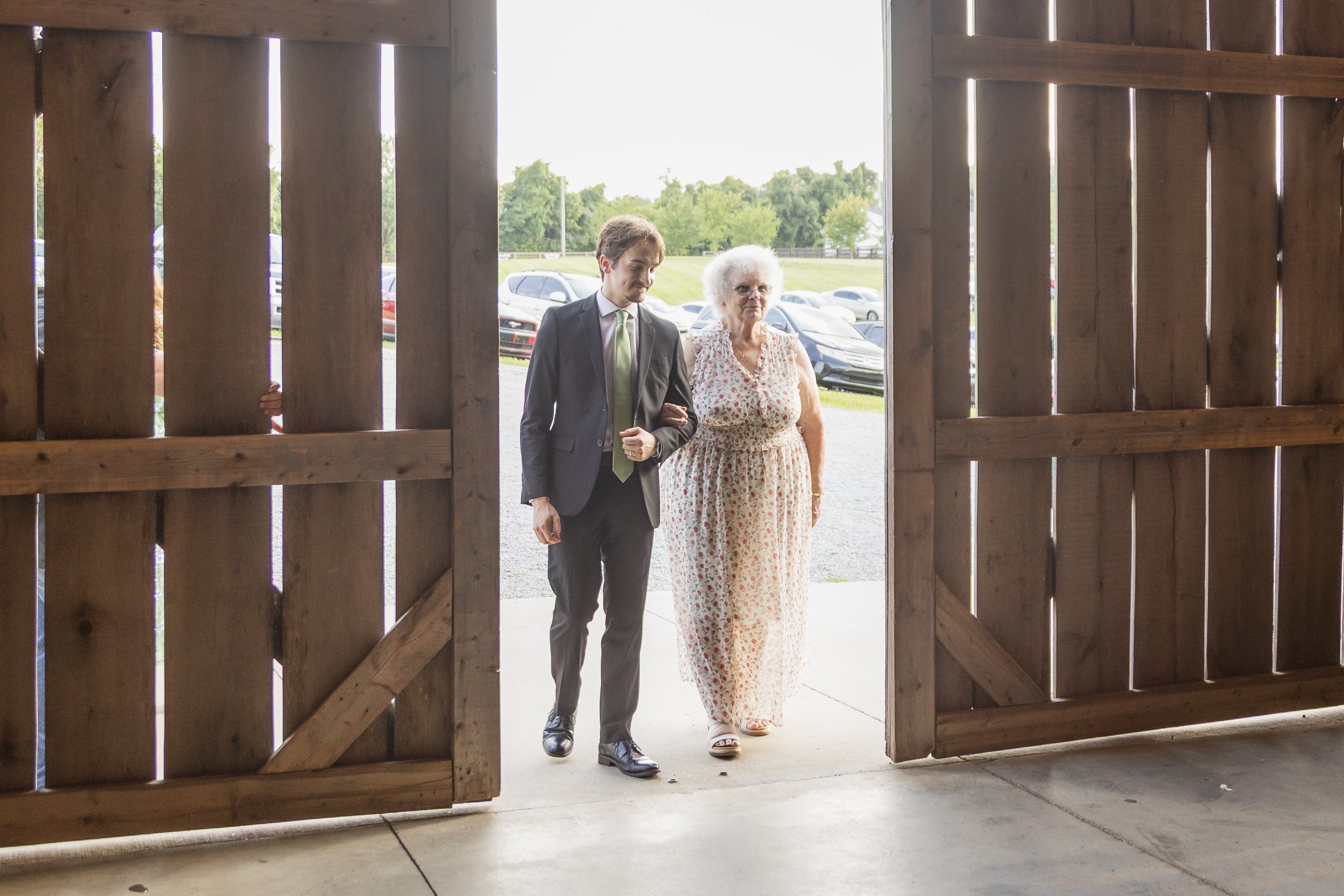 Joseph and Sarah Wedding Photos-295.jpg