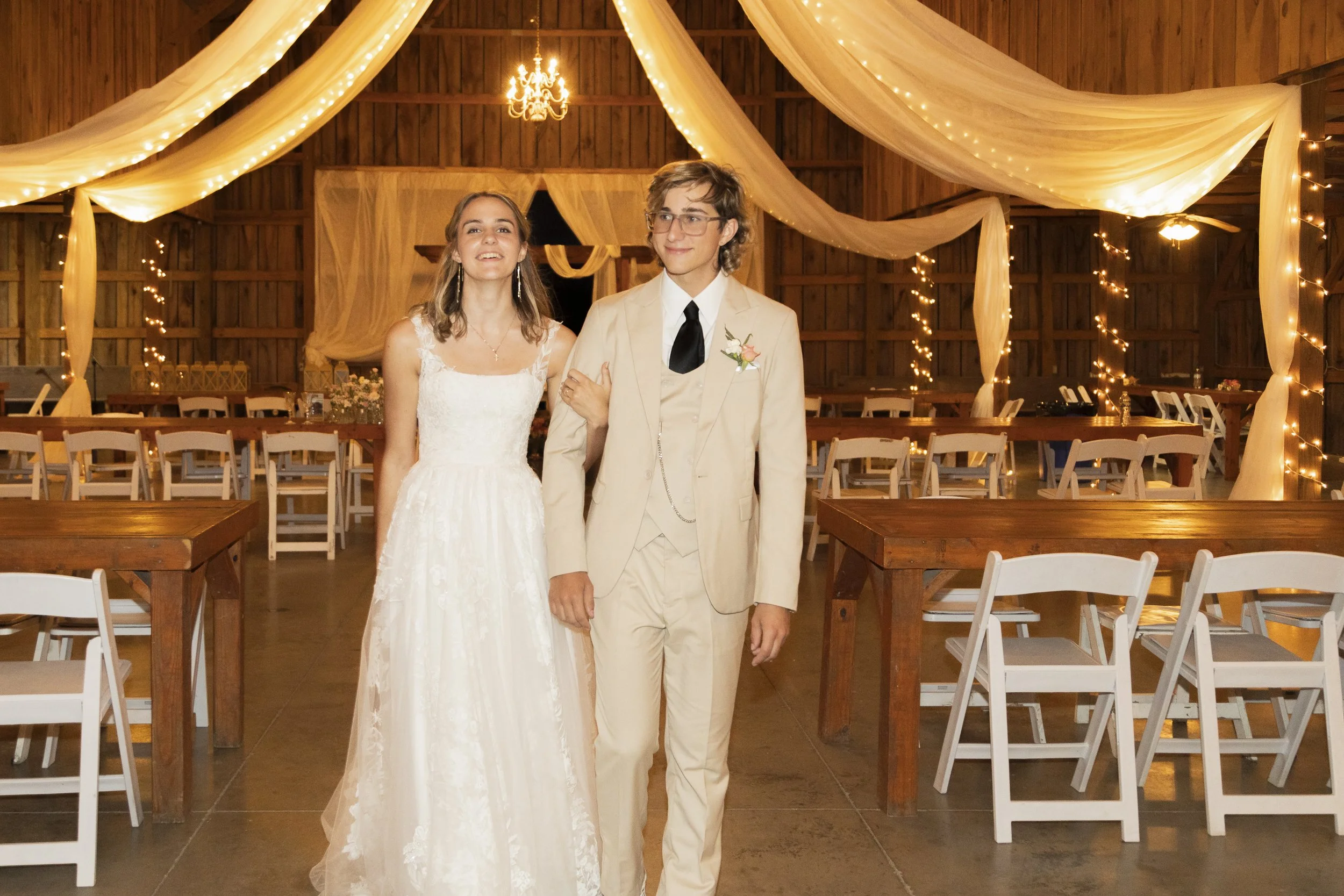 Joseph and Sarah Wedding Photos-904.jpg