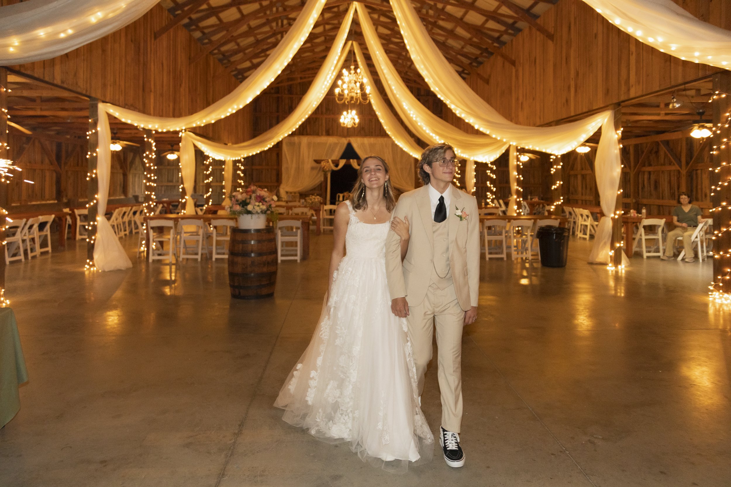 Joseph and Sarah Wedding Photos-910.jpg
