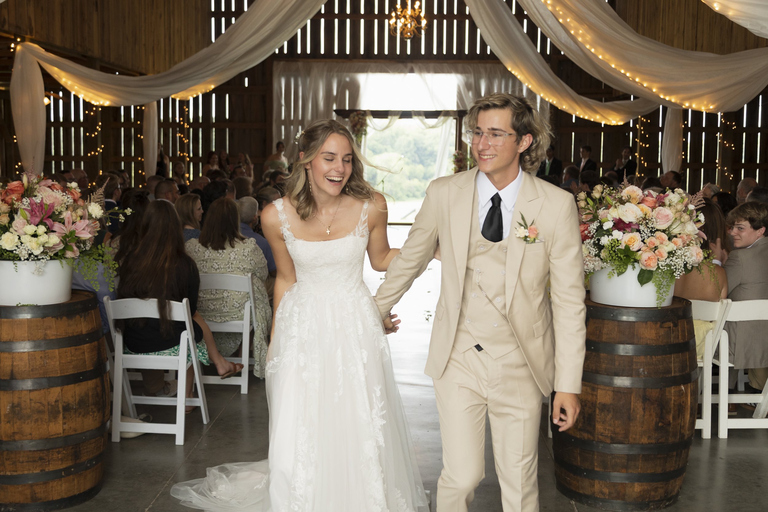 Joseph and Sarah Wedding Photos-481.jpg