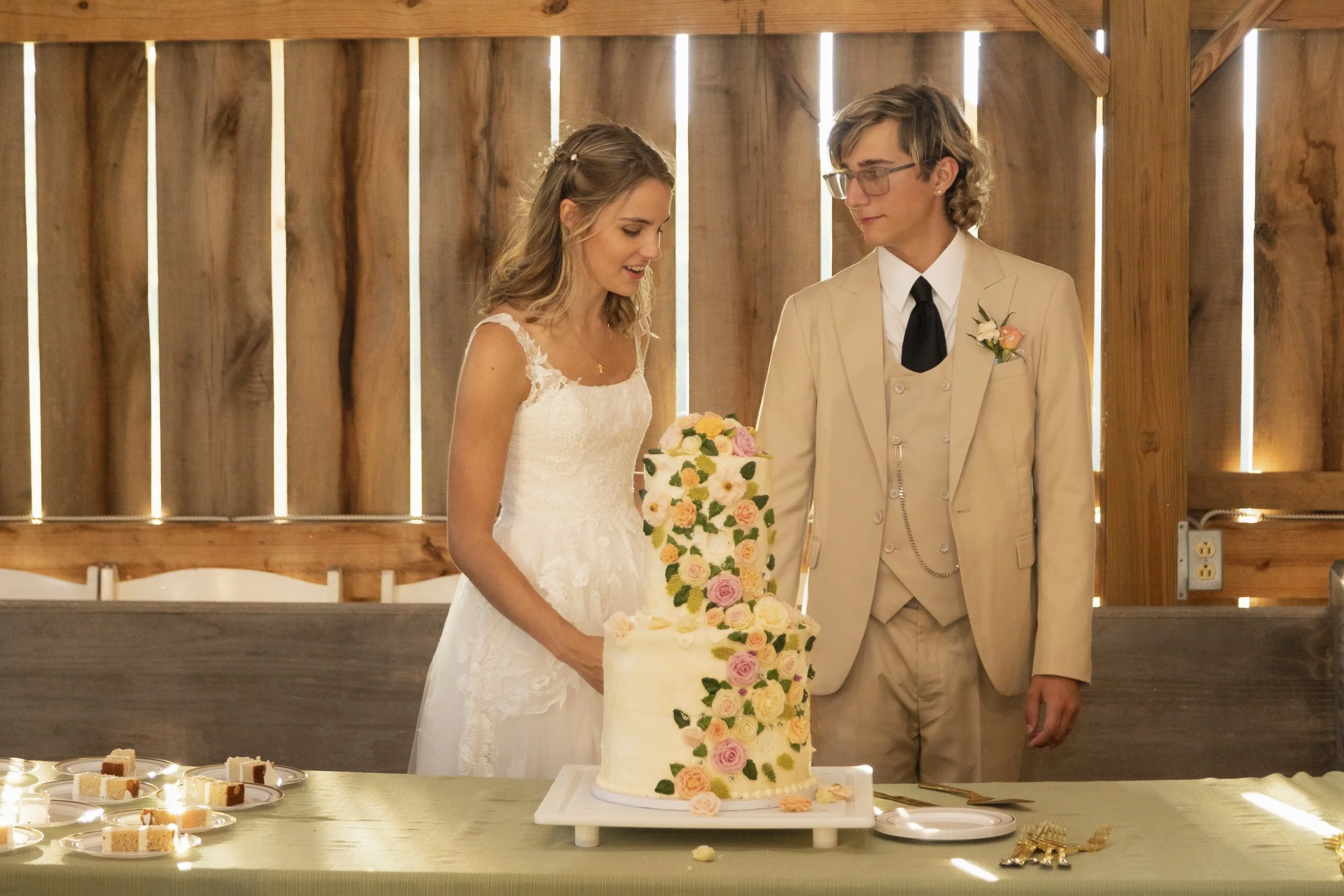 Joseph and Sarah Wedding Photos-835.jpg