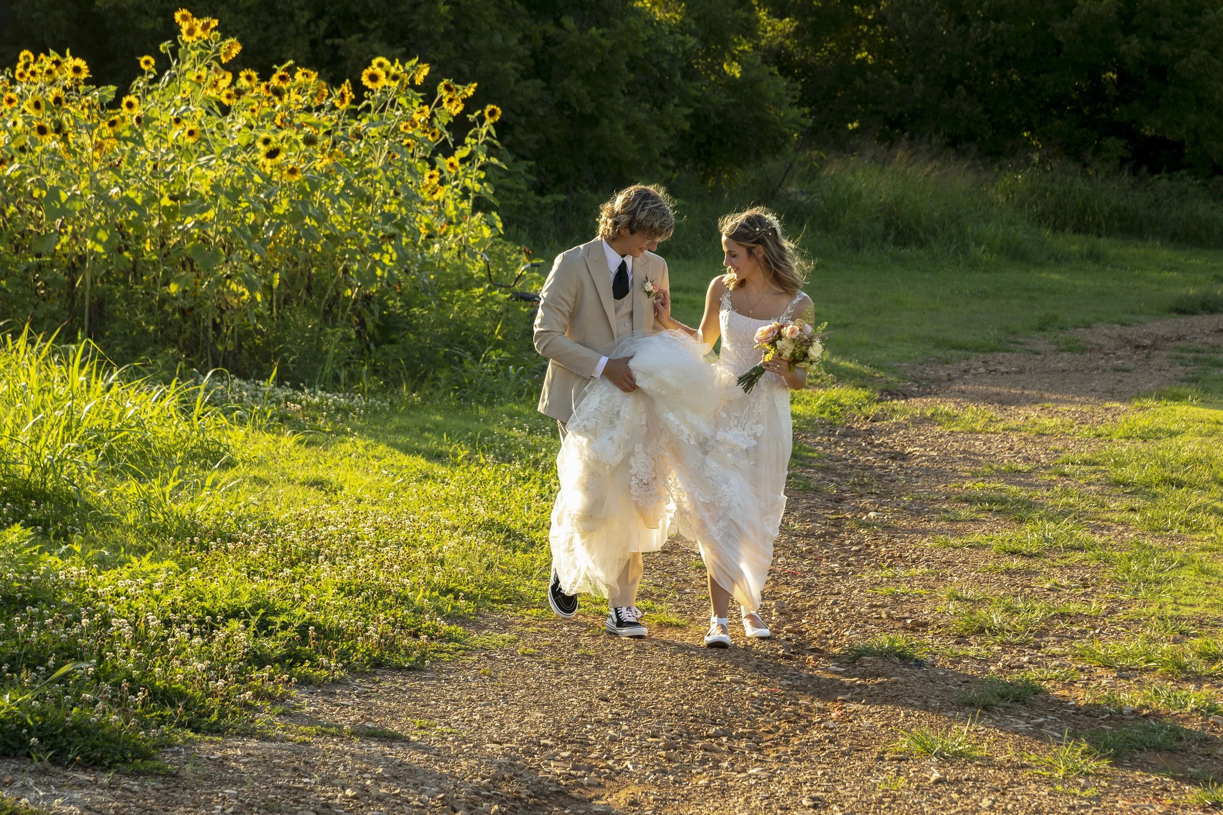 Joseph and Sarah Wedding Photos-807.jpg