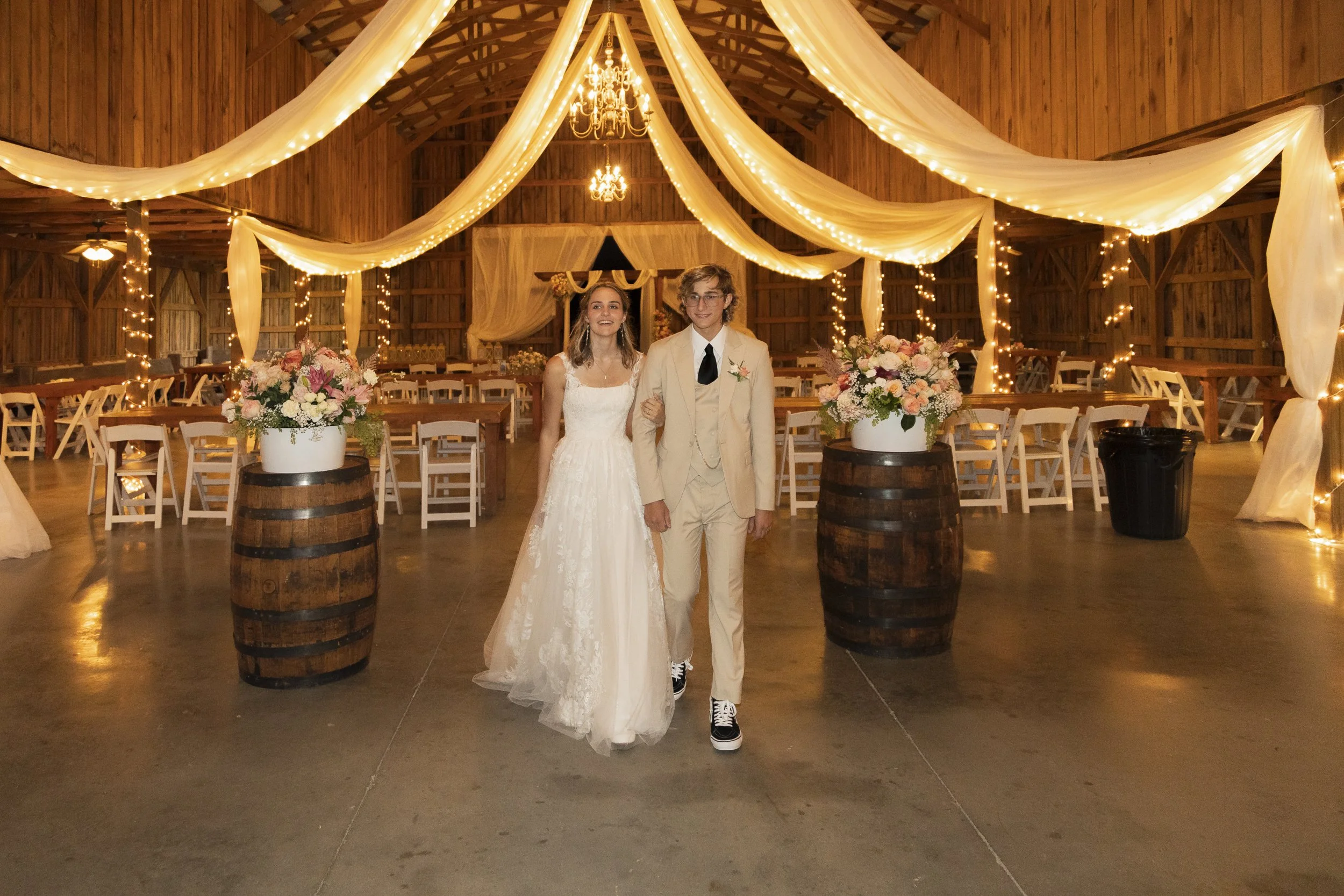 Joseph and Sarah Wedding Photos-909.jpg