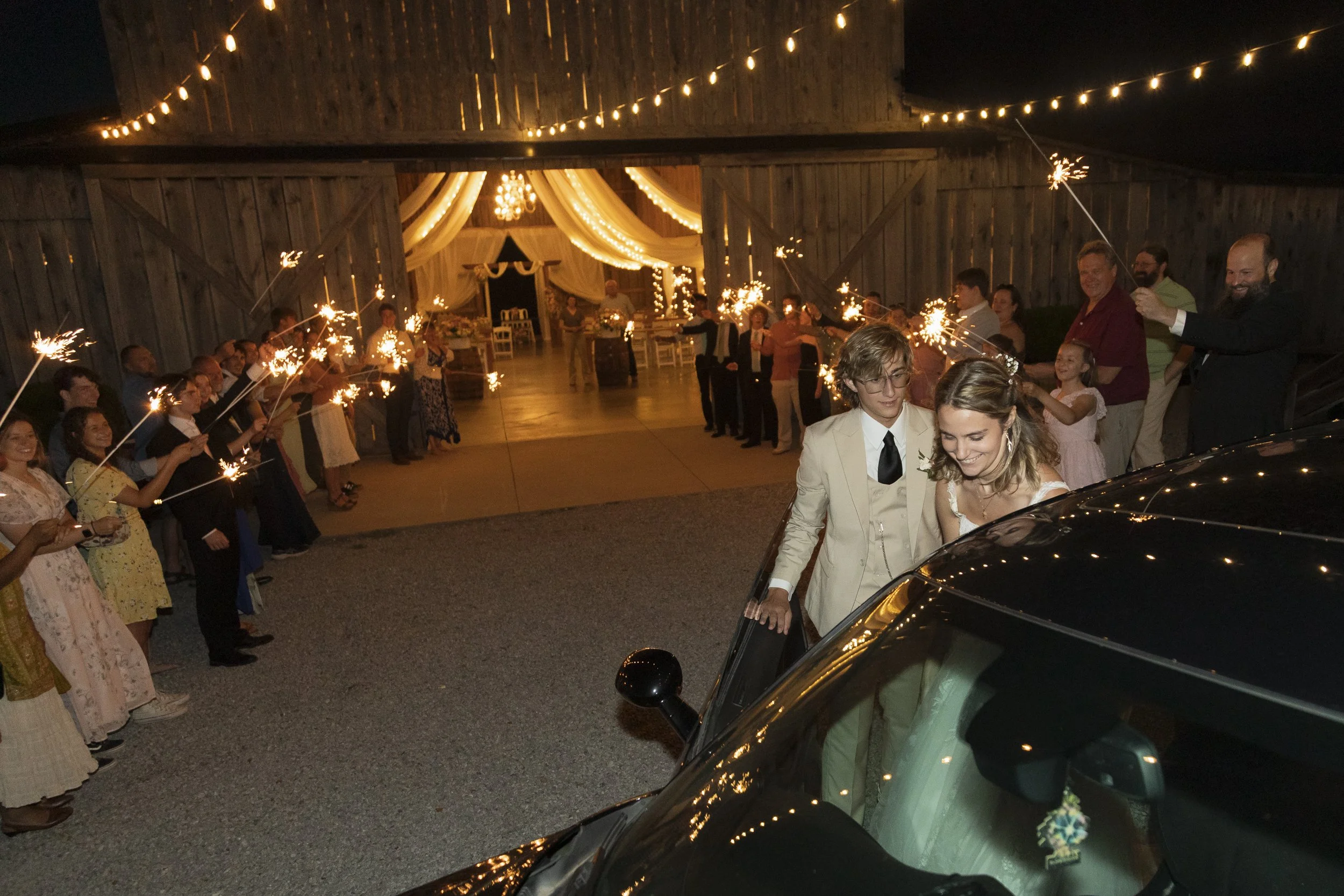 Joseph and Sarah Wedding Photos-932.jpg