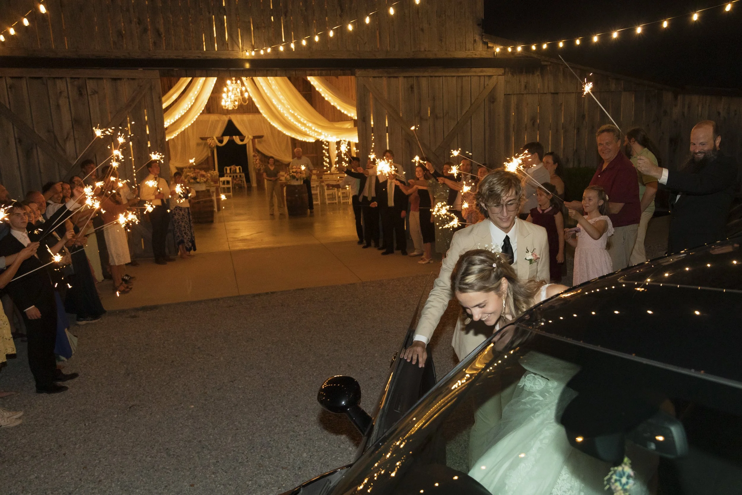 Joseph and Sarah Wedding Photos-933.jpg