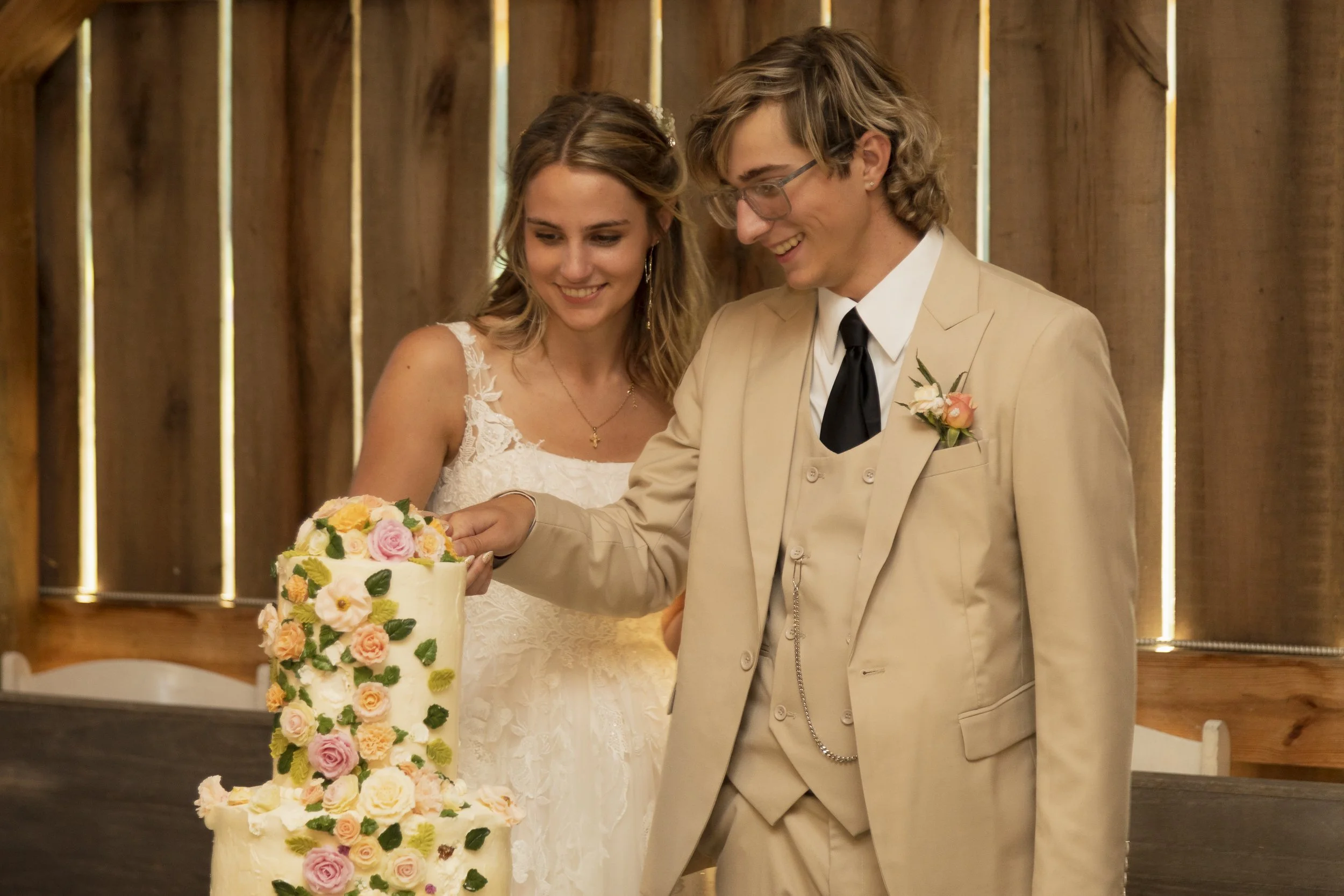 Joseph and Sarah Wedding Photos-838.jpg