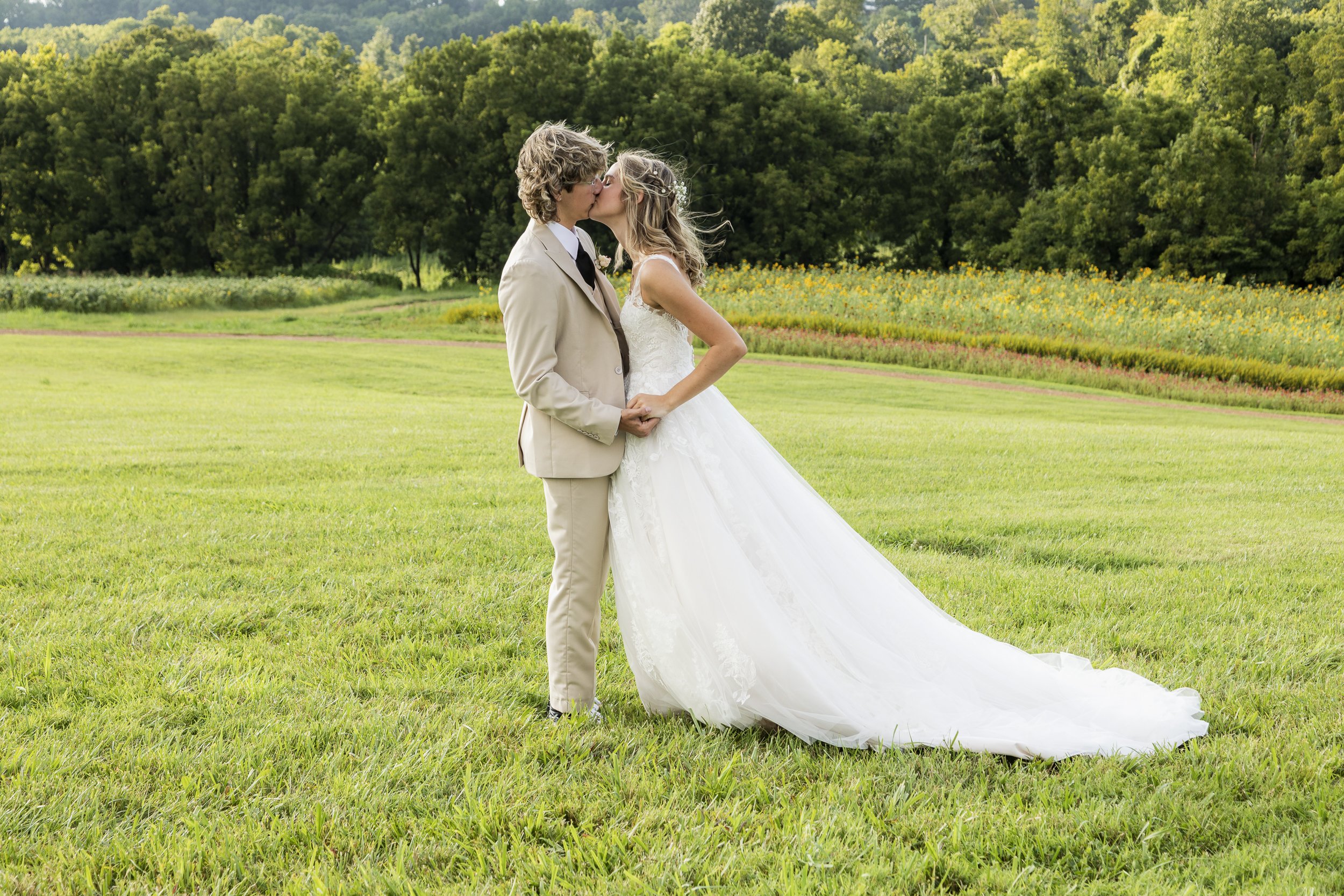 Joseph and Sarah Wedding Photos-638.jpg
