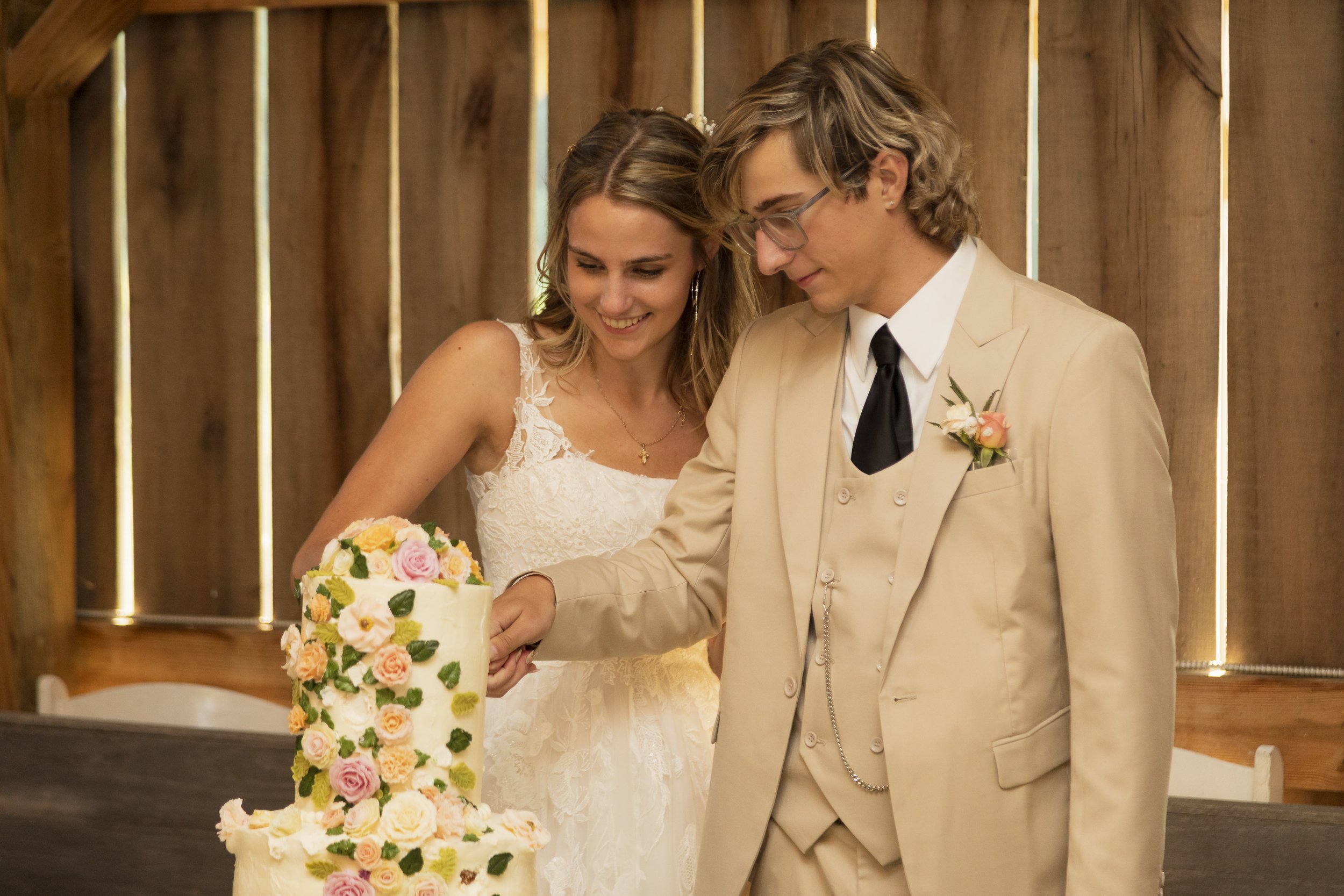 Joseph and Sarah Wedding Photos-839.jpg