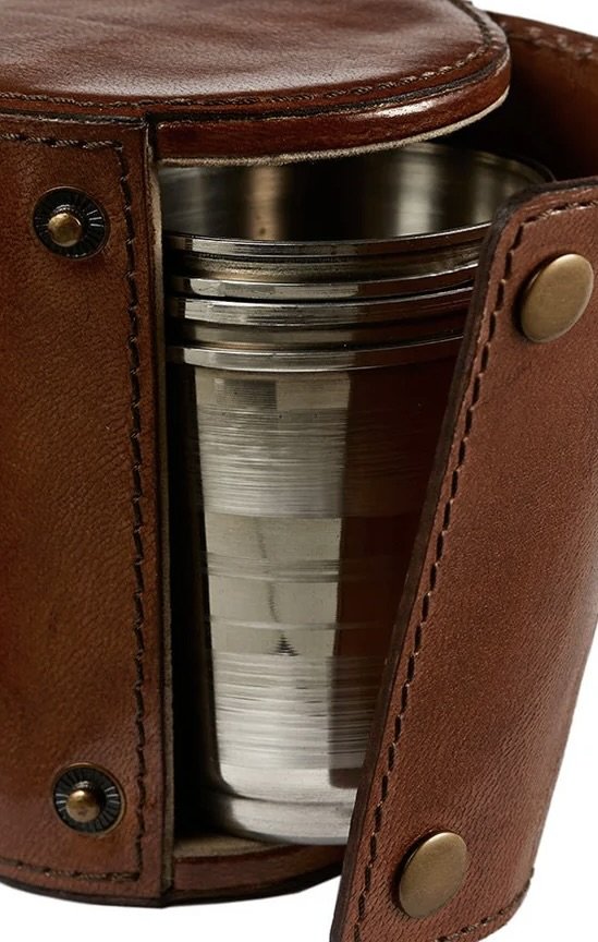 leather-case-with-four-metal-stirrup-cups-493215.jpeg