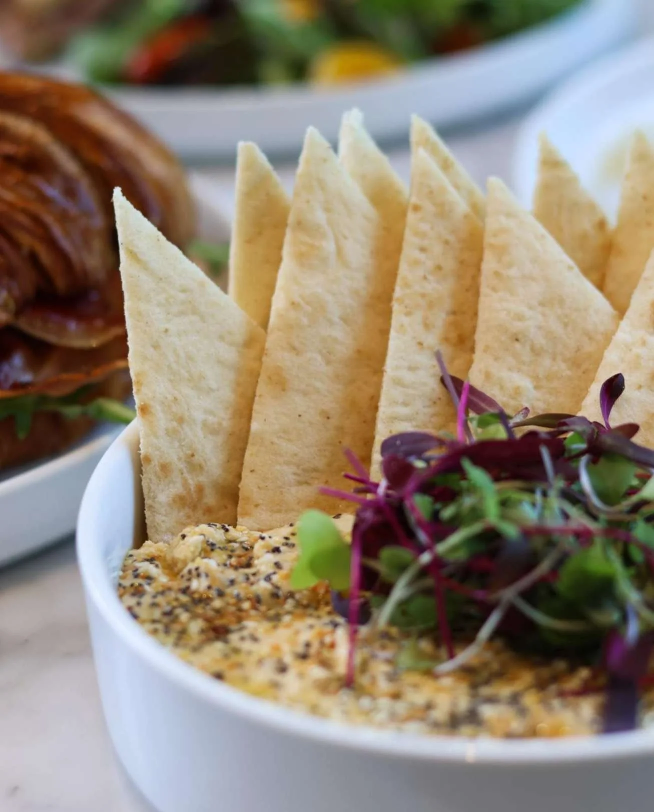 It&rsquo;s a Hummus + Pita afternoon.