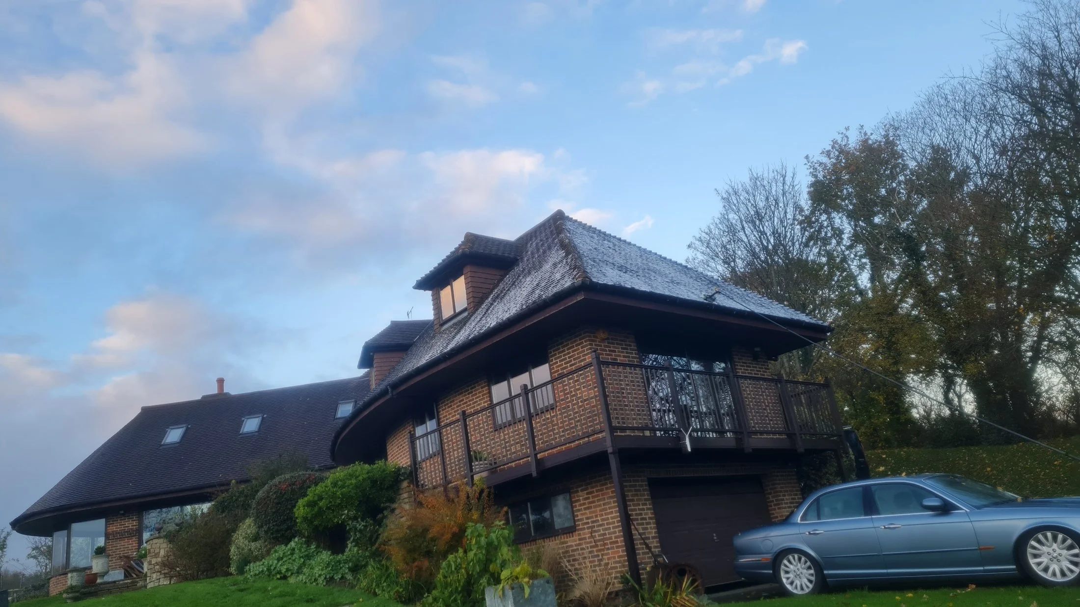 roof 1.jpg