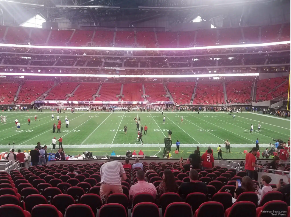 100 Level Sidelines — Mercedes-Benz Stadium