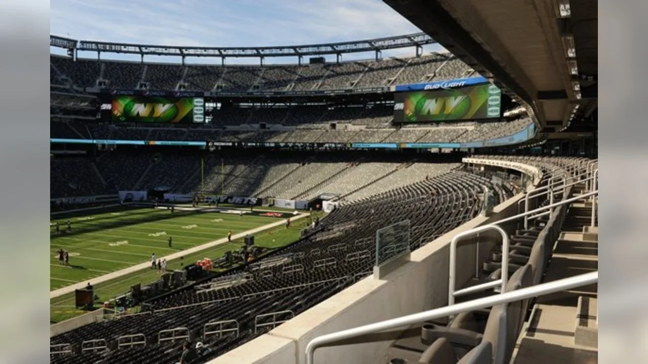 Upper Level suite views — MetLife Stadium