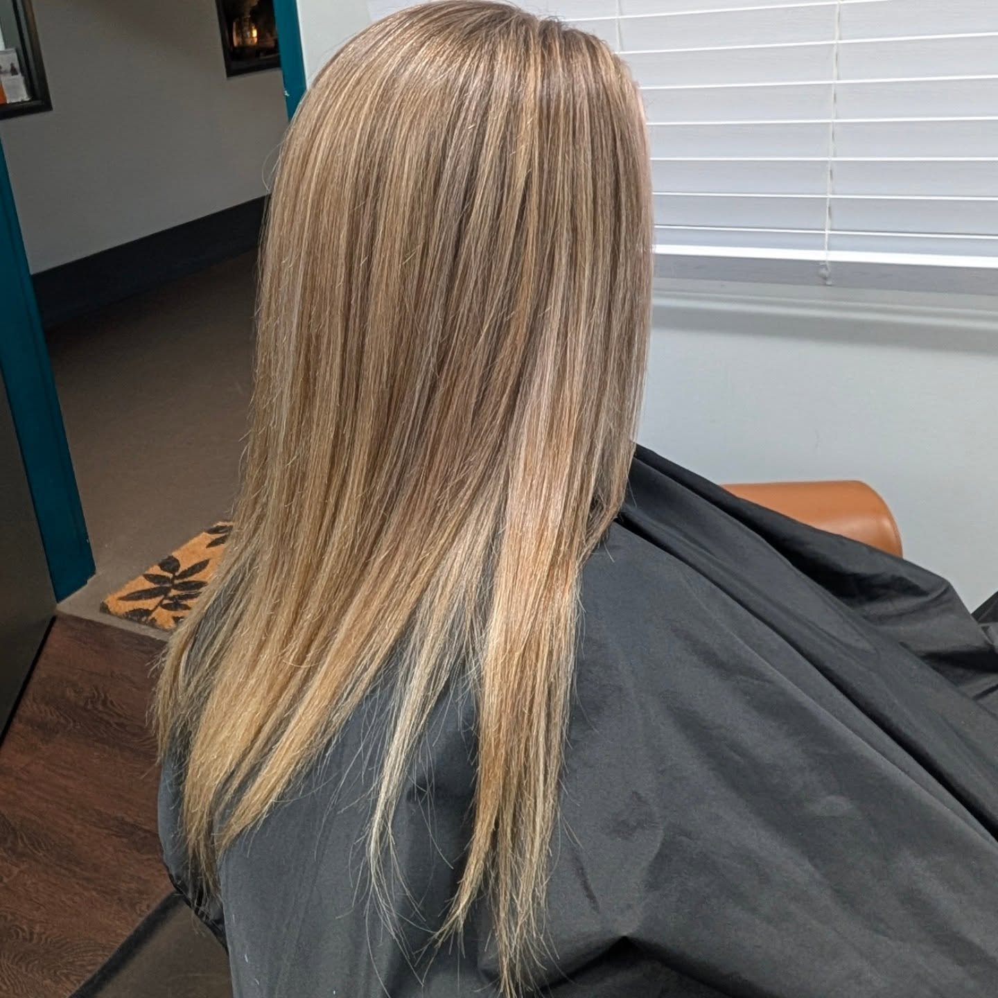 Camera didn't quite capture the richness blend of this blonde! A lot of clients going brighter for the warmer weather